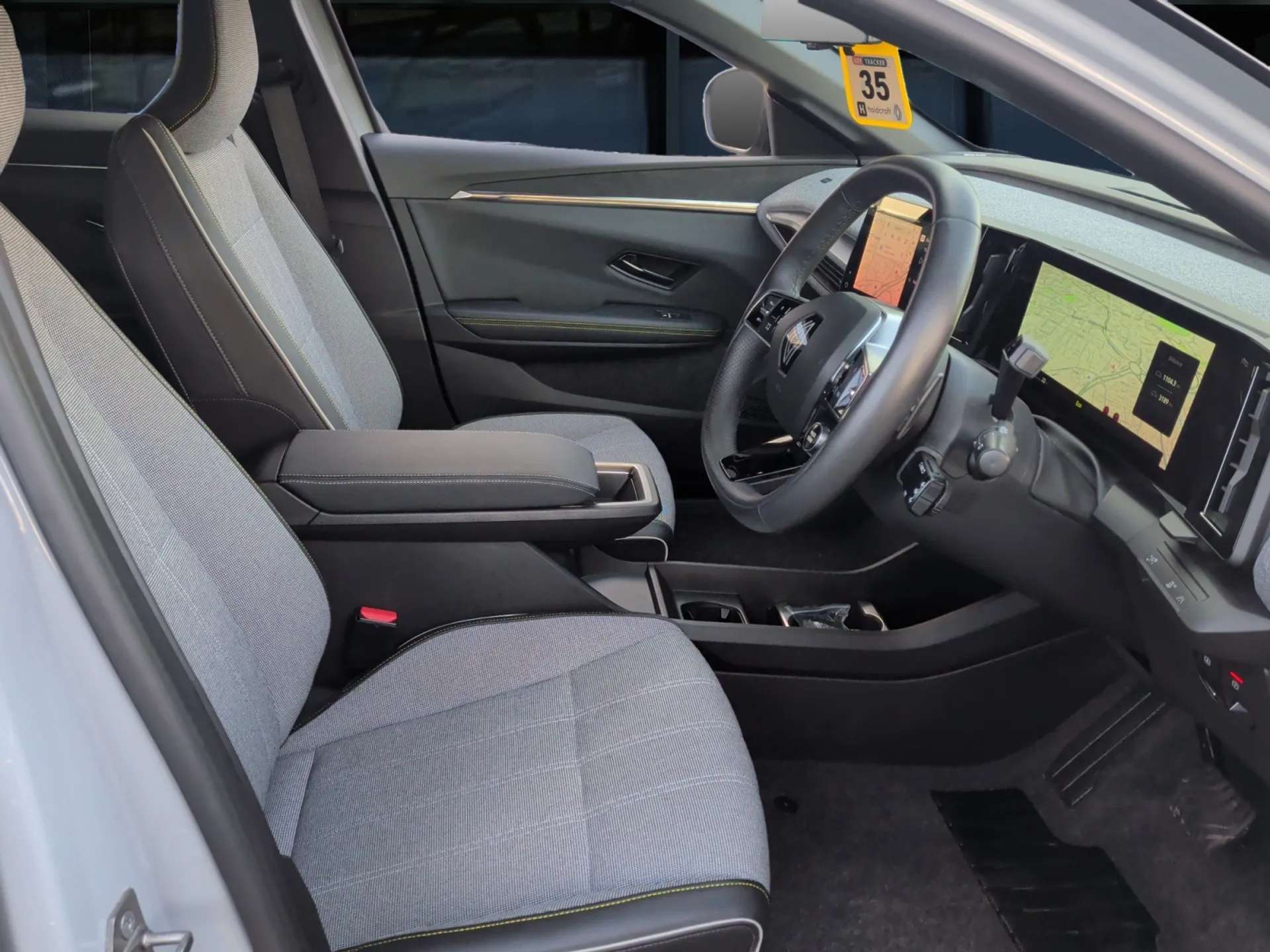 2023 RENAULT MEGANE E-TECH 2023 RENAULT MEGANE E-TECH