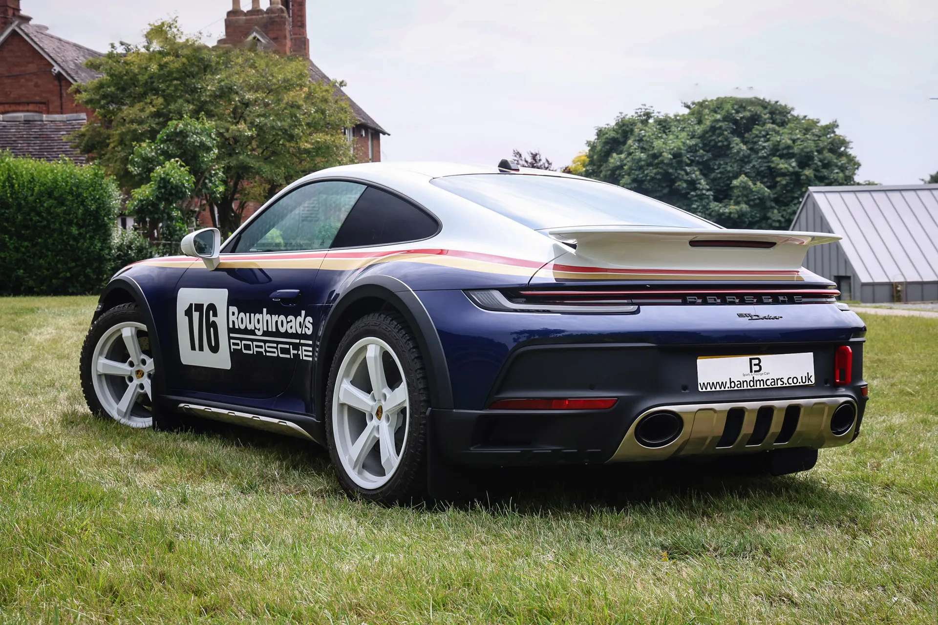 A 2023 PORSCHE 911 2dr PDK A 2023 PORSCHE 911 2dr PDK