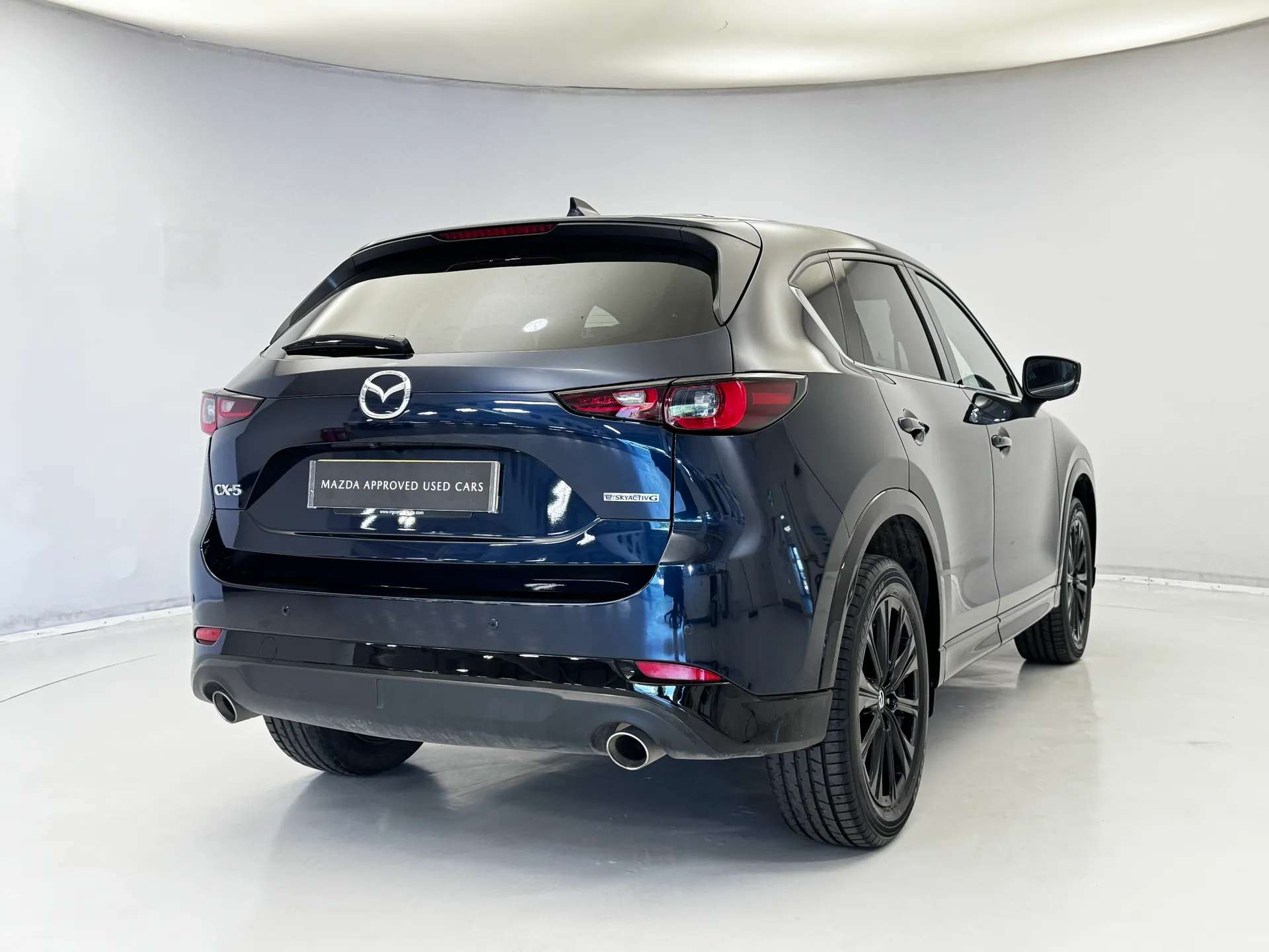 A 2025 MAZDA CX-5 2.0 e-Skyactiv G MHEV Homura 5dr A 2025 MAZDA CX-5 2.0 e-Skyactiv G MHEV Homura 5dr