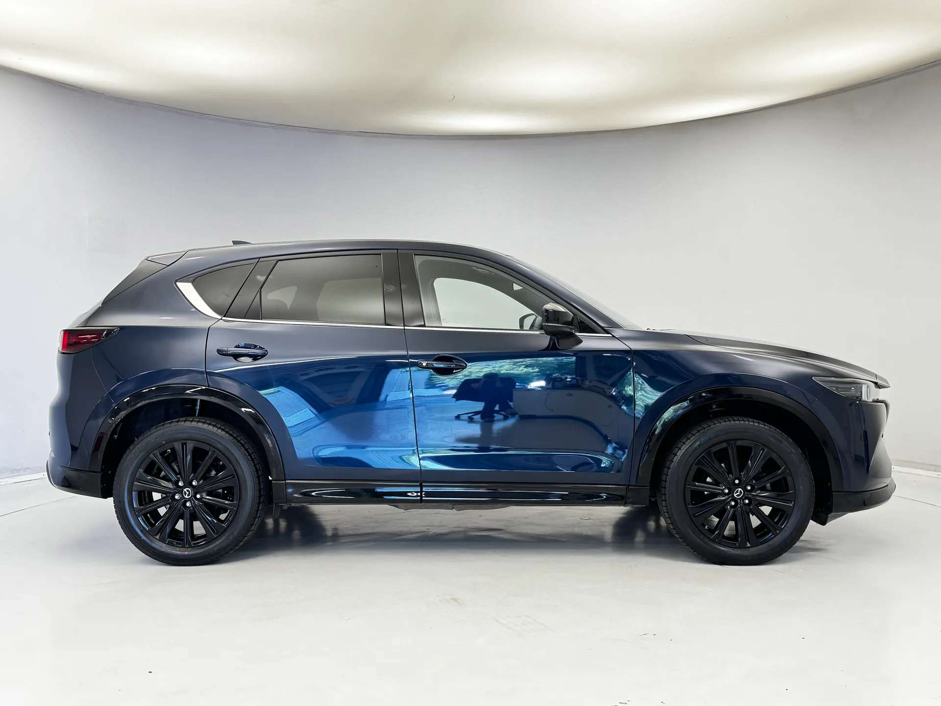 A 2025 MAZDA CX-5 2.0 e-Skyactiv G MHEV Homura 5dr A 2025 MAZDA CX-5 2.0 e-Skyactiv G MHEV Homura 5dr
