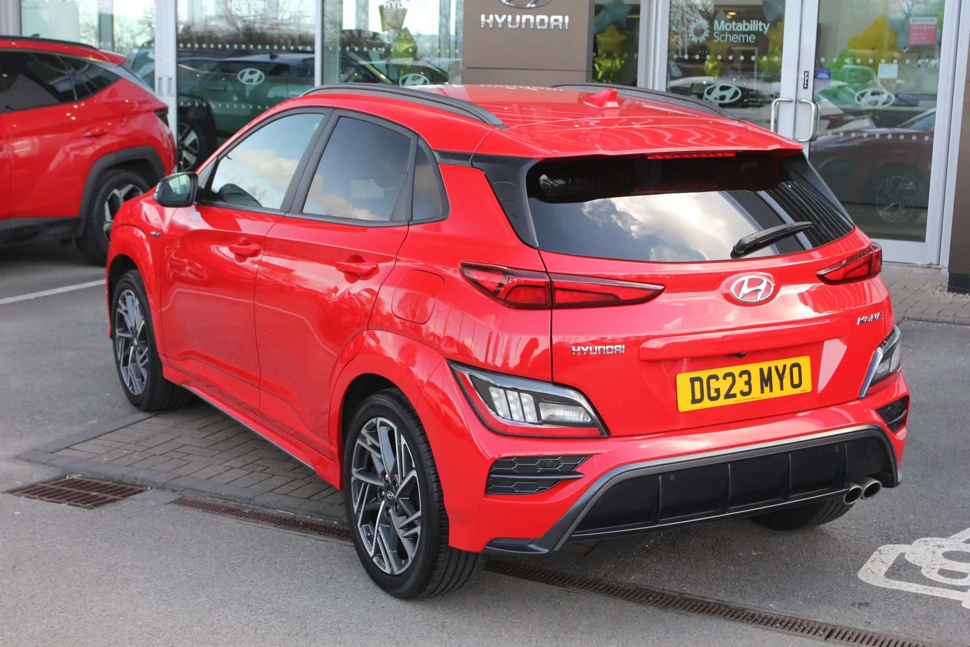 A 2023 HYUNDAI KONA 1.0 TGDi 48V MHEV N Line 5dr A 2023 HYUNDAI KONA 1.0 TGDi 48V MHEV N Line 5dr