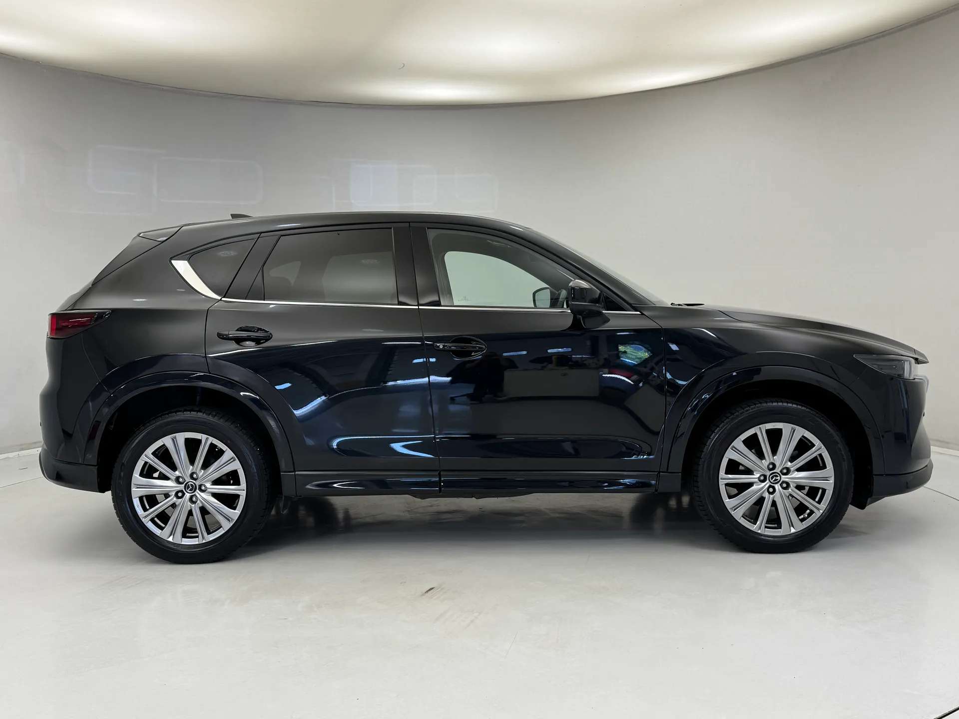 A 2025 MAZDA CX-5 2.0 e-Skyactiv G MHEV Takumi 5dr A 2025 MAZDA CX-5 2.0 e-Skyactiv G MHEV Takumi 5dr