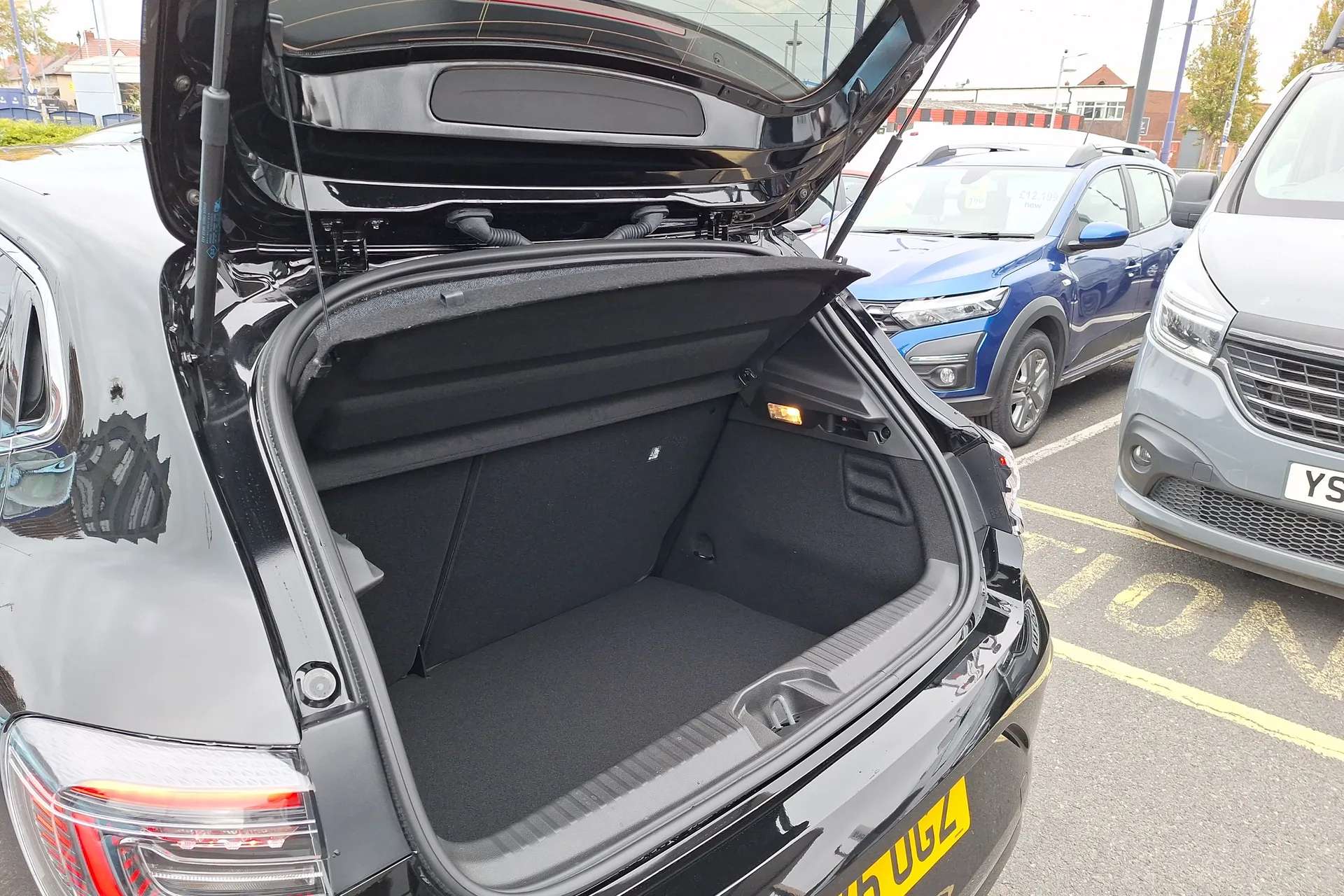 2025 RENAULT CLIO 2025 RENAULT CLIO