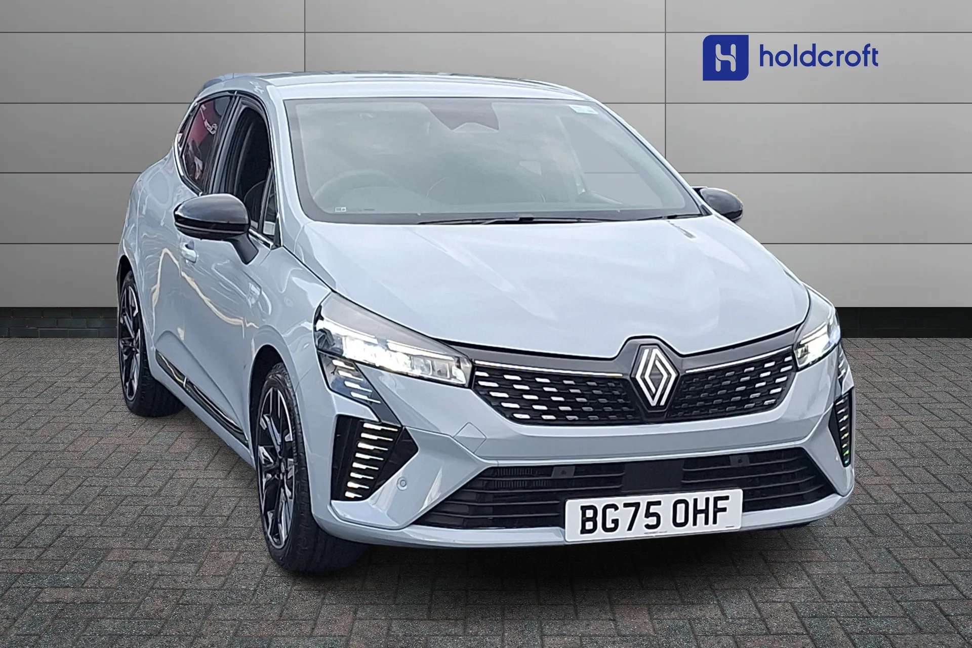 A 2025 RENAULT CLIO 1.6 E-TECH full hybrid 145 Techno 5dr Auto A 2025 RENAULT CLIO 1.6 E-TECH full hybrid 145 Techno 5dr Auto