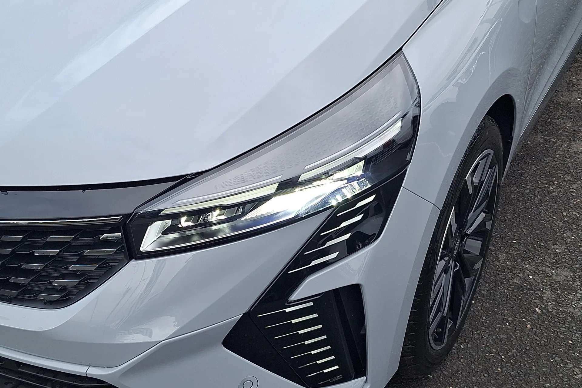 2025 RENAULT CLIO 2025 RENAULT CLIO