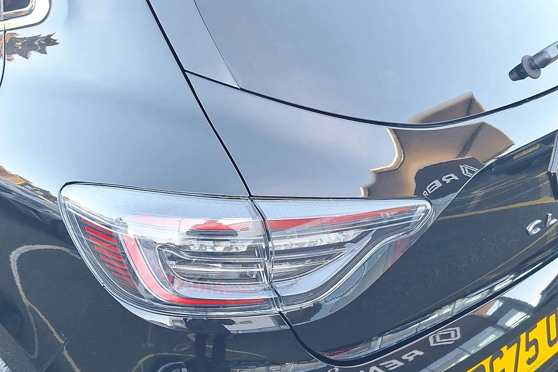 2025 RENAULT CLIO 2025 RENAULT CLIO