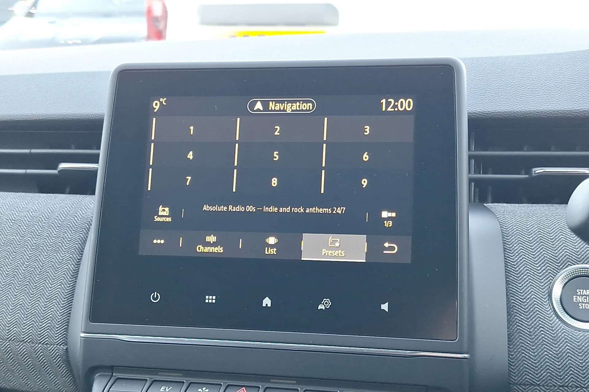 2025 RENAULT CLIO 2025 RENAULT CLIO