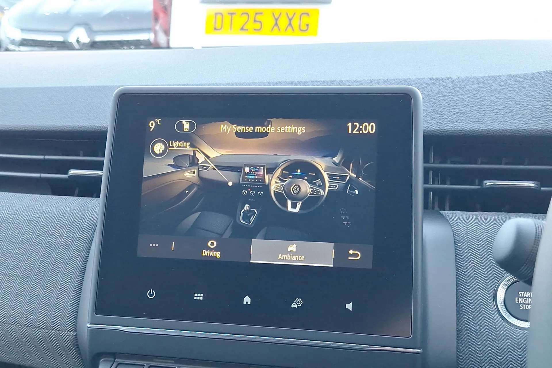 2025 RENAULT CLIO 2025 RENAULT CLIO