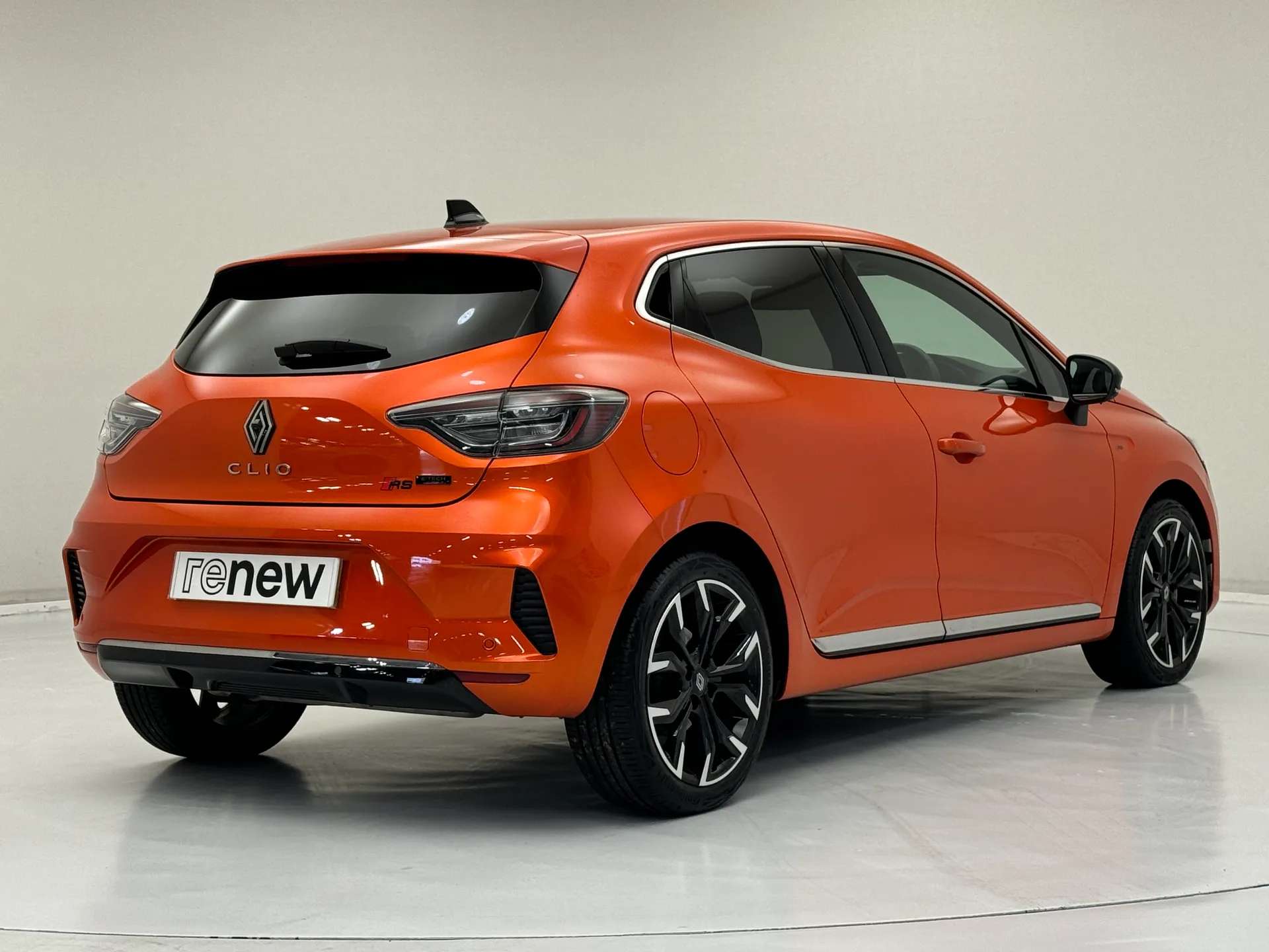 2024 RENAULT CLIO 2024 RENAULT CLIO