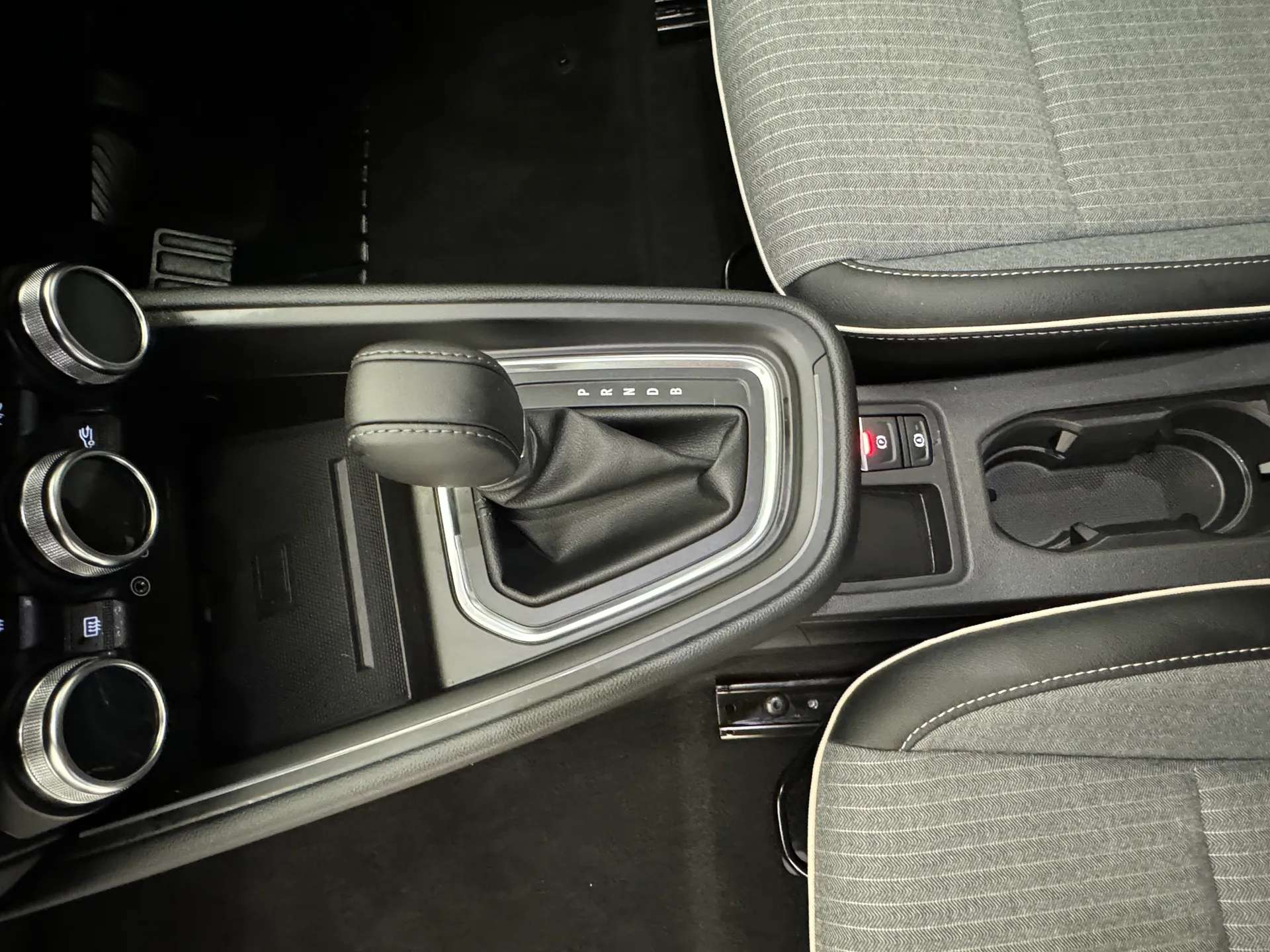 2024 RENAULT CLIO 2024 RENAULT CLIO