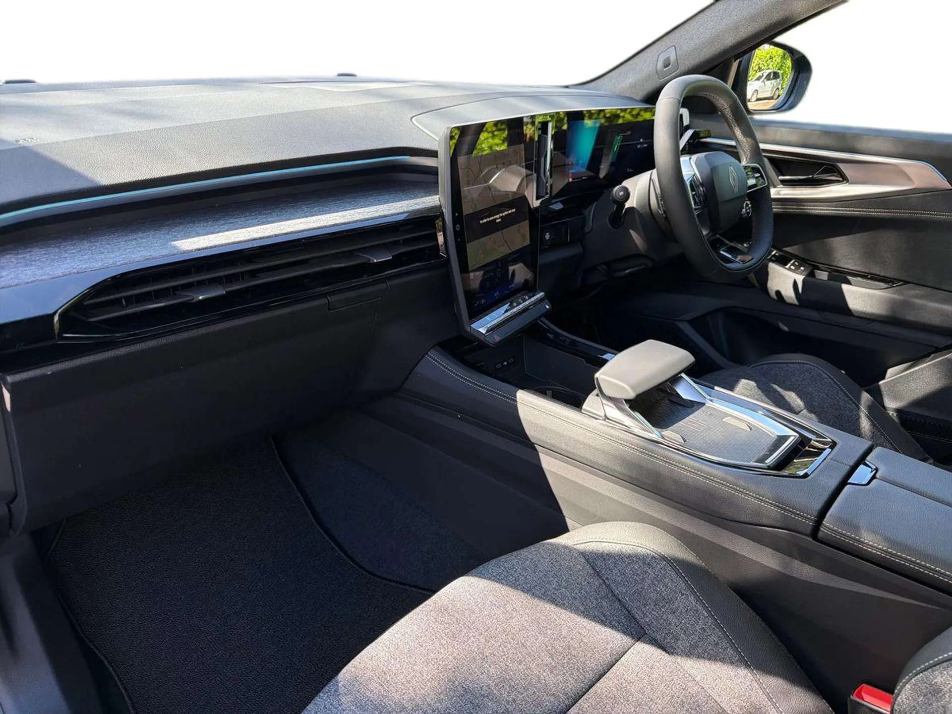 A 2026 RENAULT AUSTRAL E-Tech Full Hybrid Techno 5dr Auto A 2026 RENAULT AUSTRAL E-Tech Full Hybrid Techno 5dr Auto