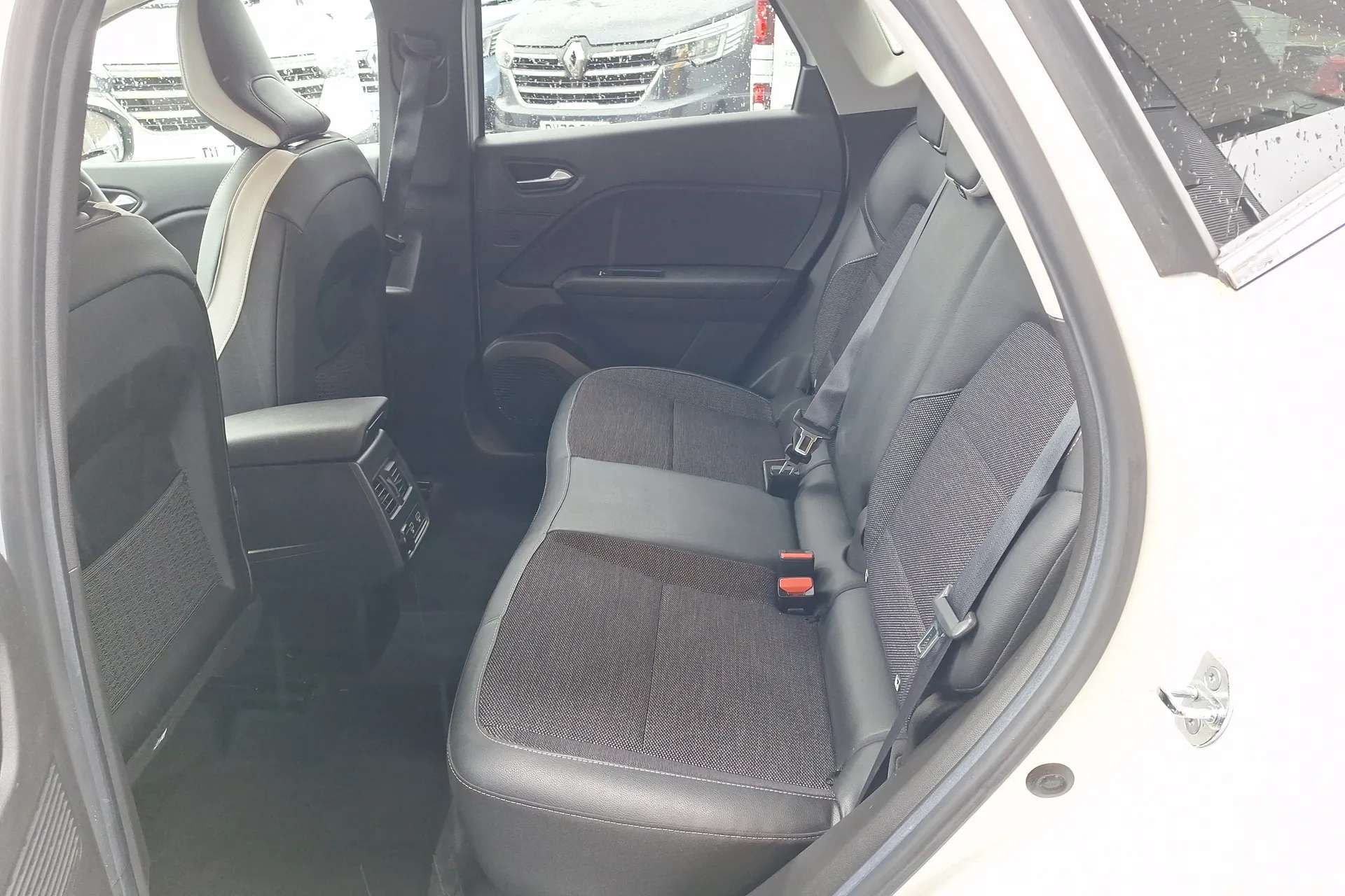 2022 RENAULT CAPTUR 2022 RENAULT CAPTUR