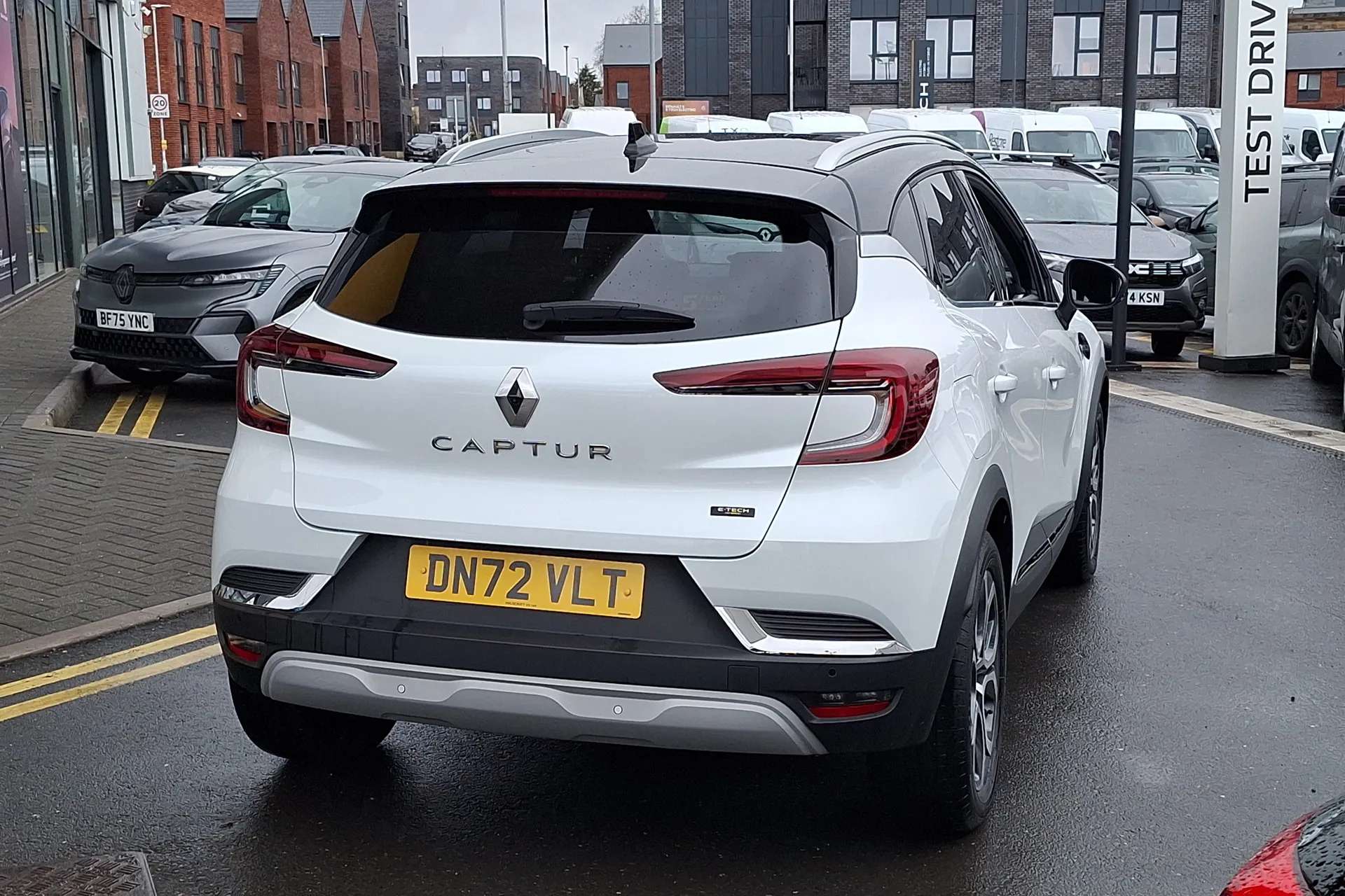 2022 RENAULT CAPTUR 2022 RENAULT CAPTUR