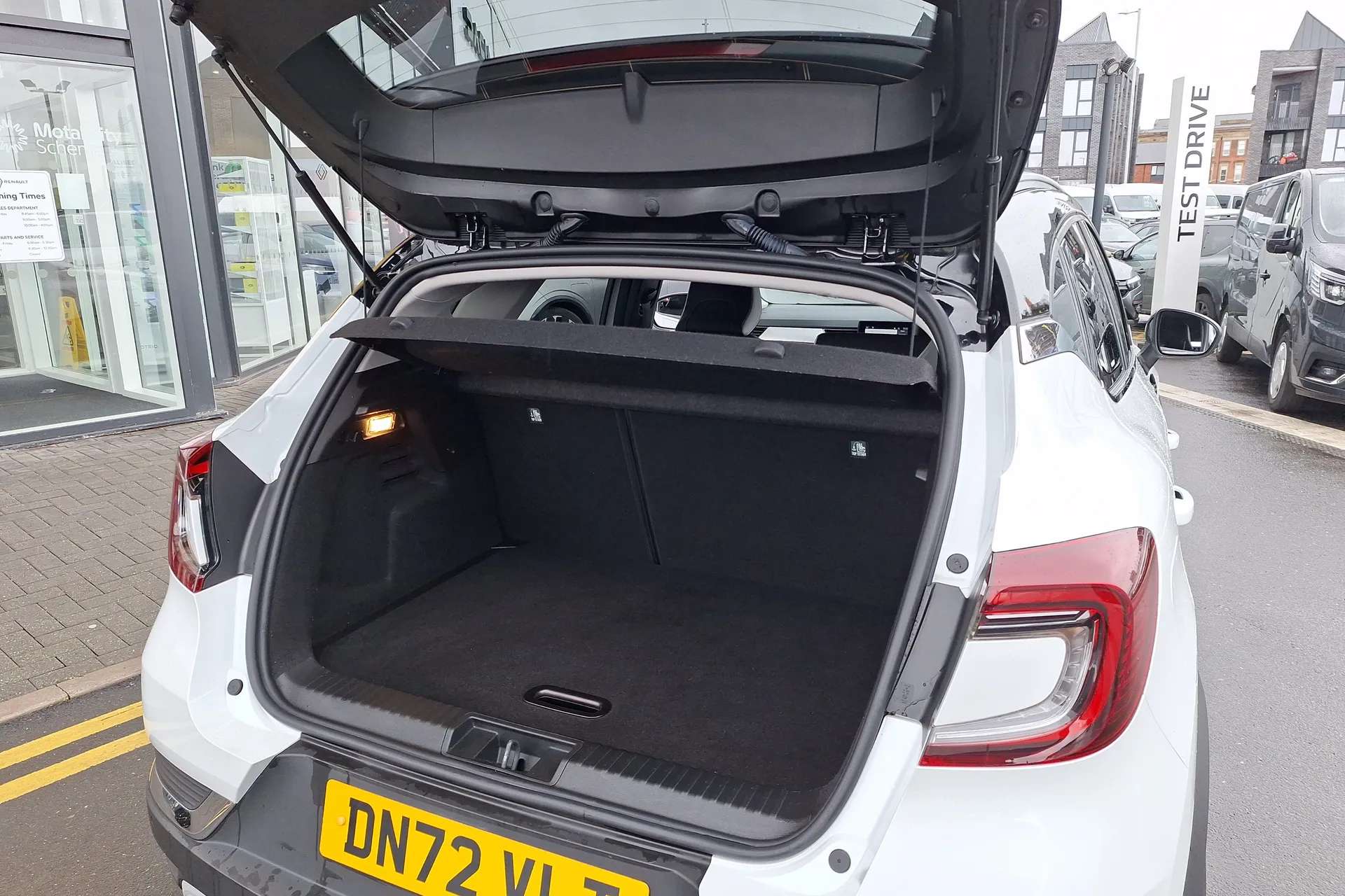 2022 RENAULT CAPTUR 2022 RENAULT CAPTUR