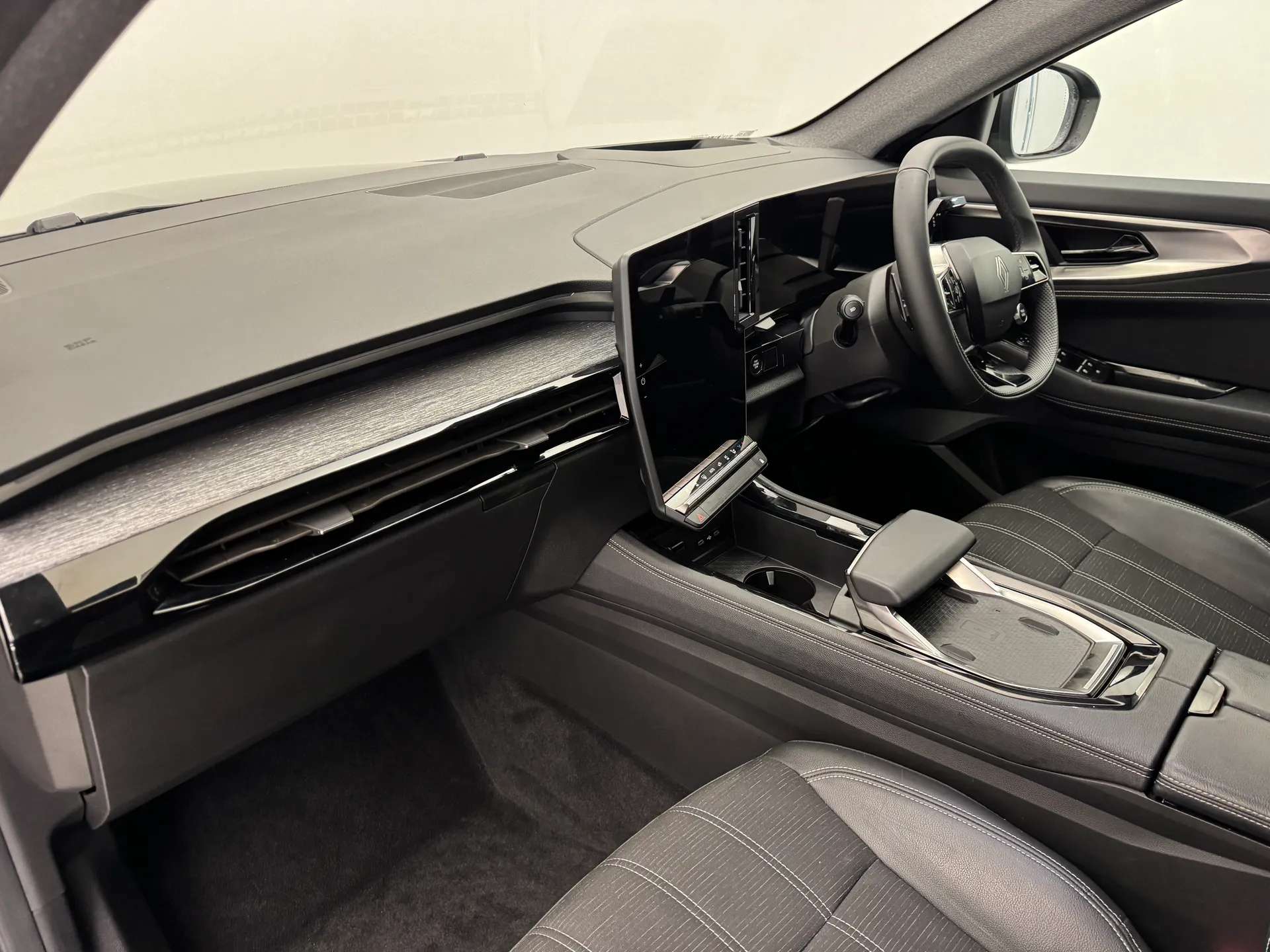 2025 RENAULT AUSTRAL 2025 RENAULT AUSTRAL