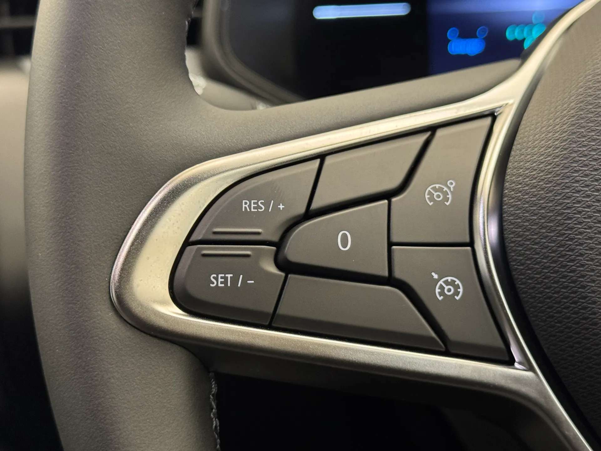 2025 RENAULT CLIO 2025 RENAULT CLIO