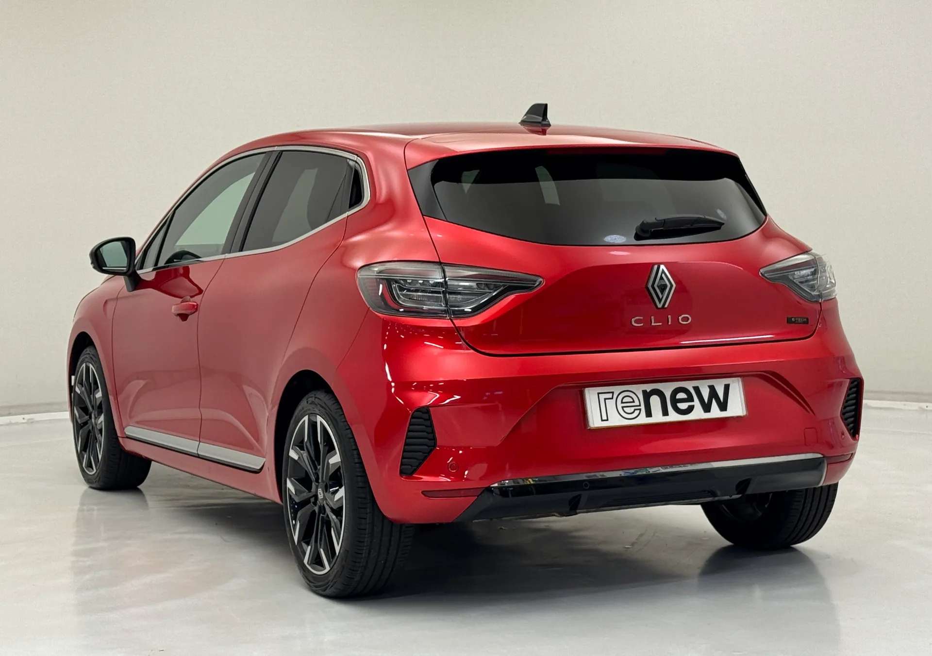 A 2025 RENAULT CLIO 1.6 E-TECH full hybrid 145 Techno 5dr Auto A 2025 RENAULT CLIO 1.6 E-TECH full hybrid 145 Techno 5dr Auto