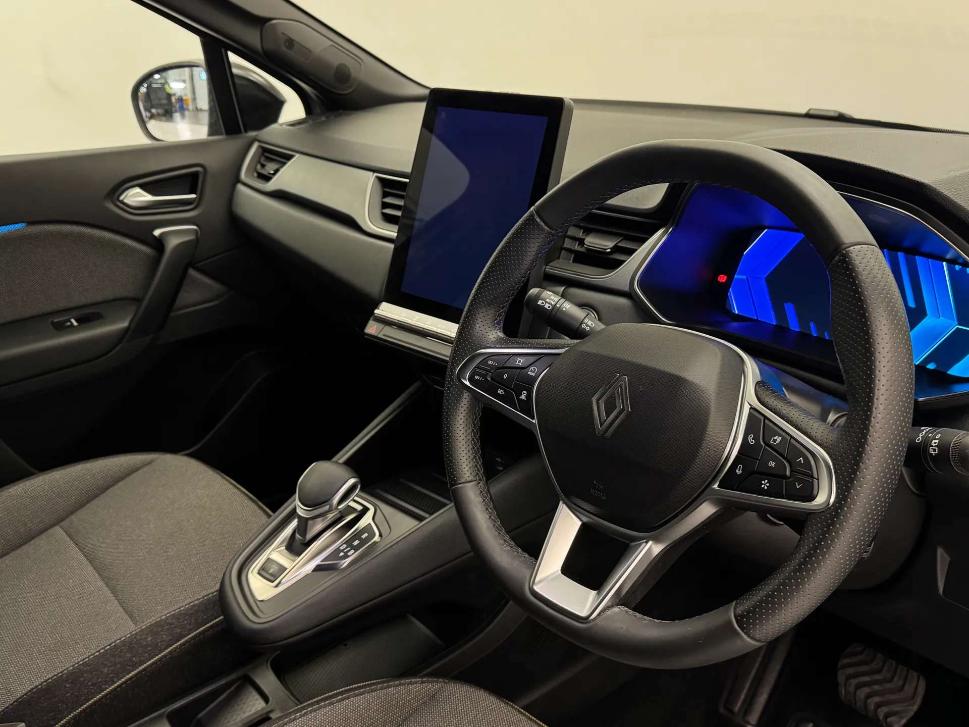 2025 RENAULT SYMBIOZ 2025 RENAULT SYMBIOZ