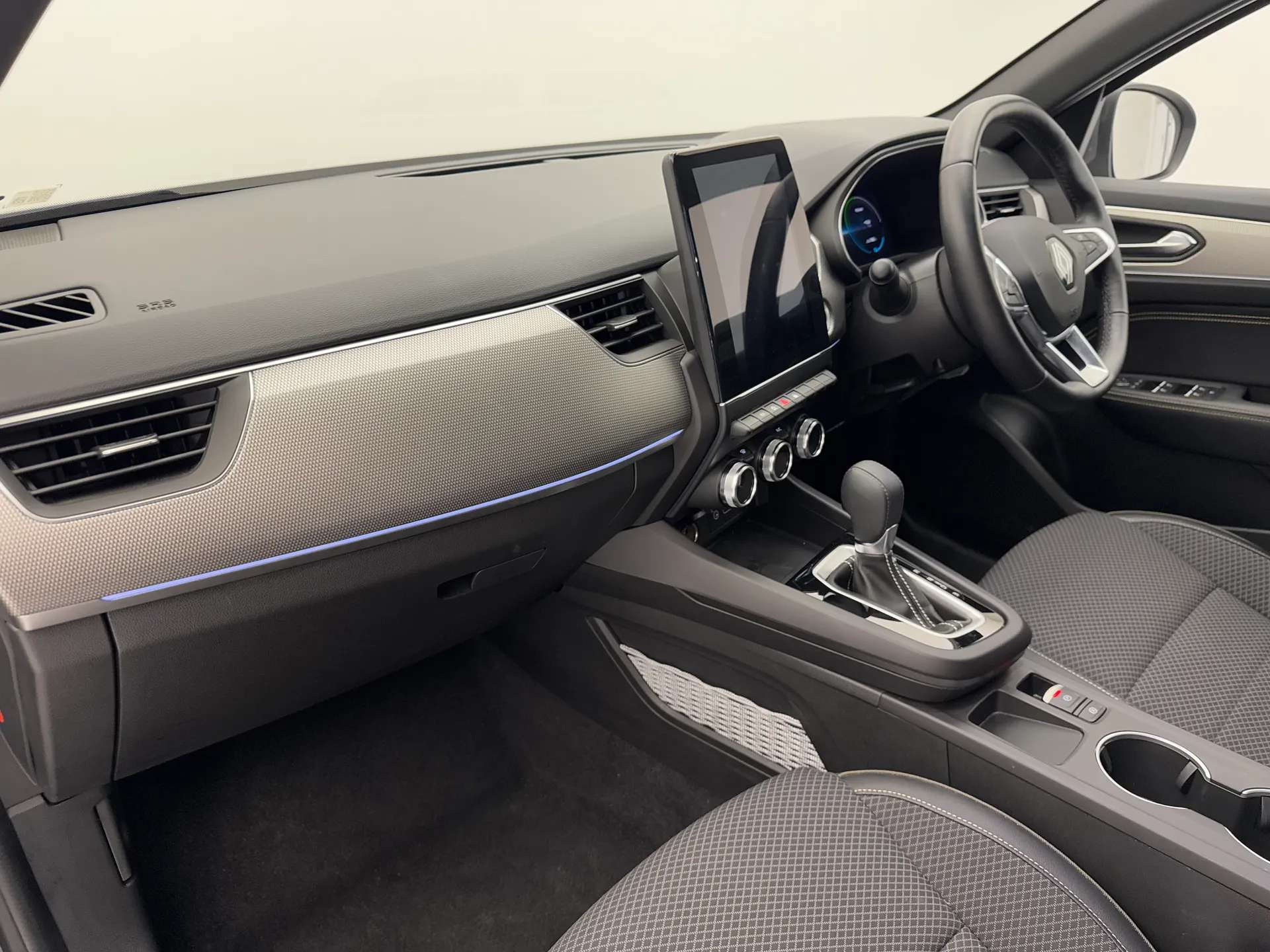 2024 RENAULT ARKANA 2024 RENAULT ARKANA