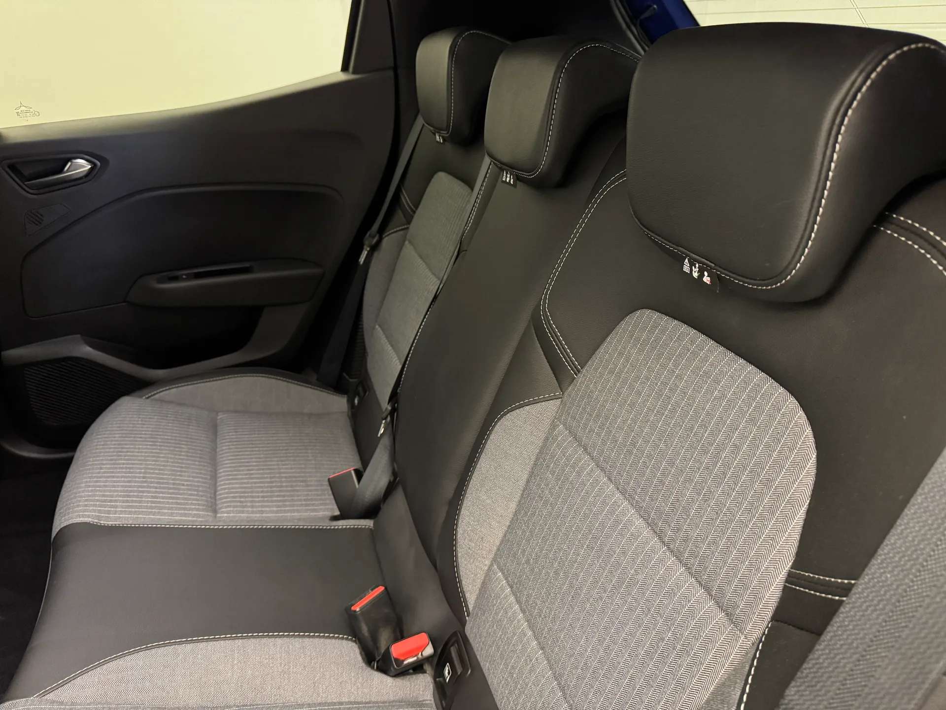 2024 RENAULT CLIO 2024 RENAULT CLIO