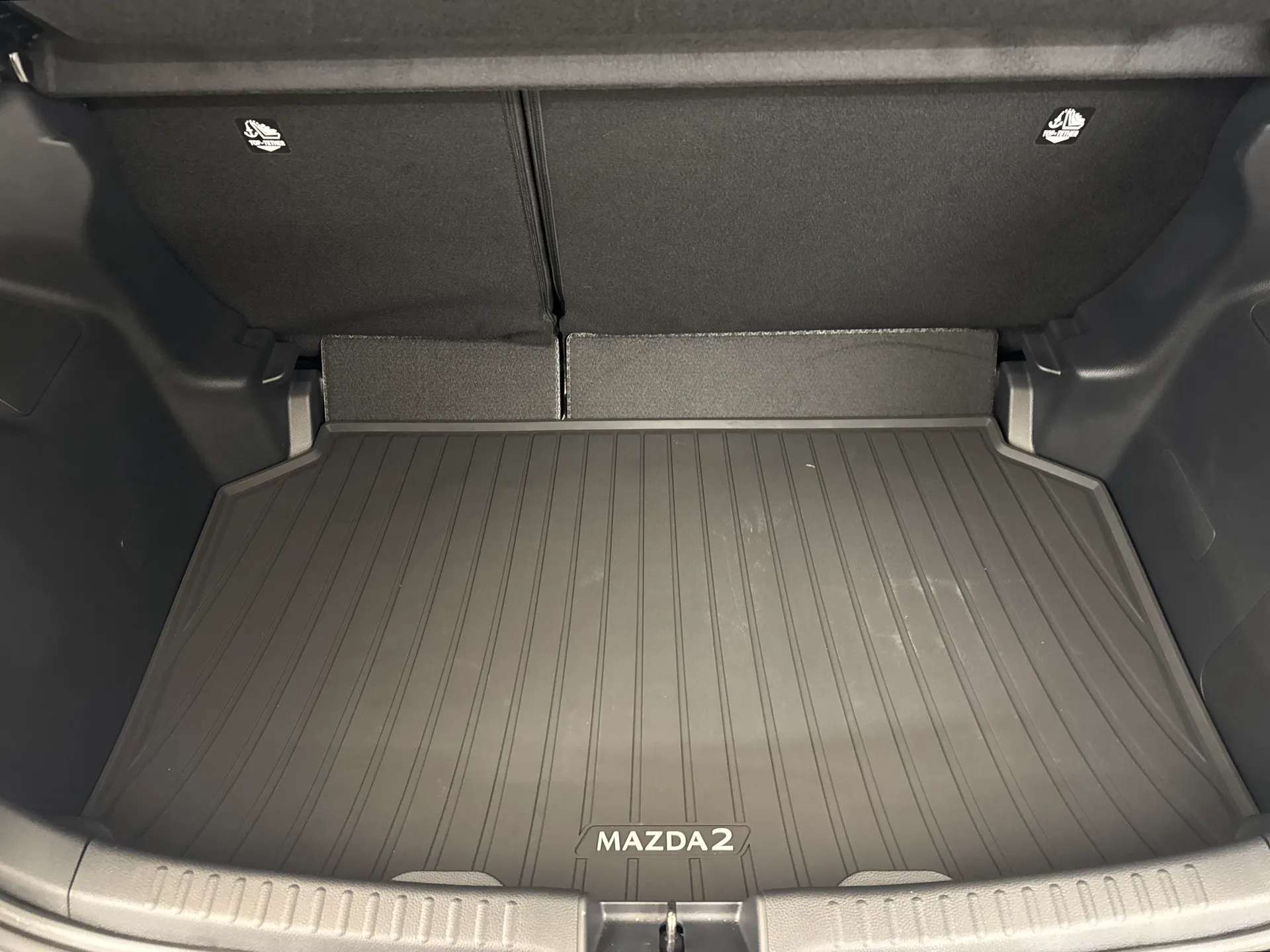 2025 MAZDA 2 HYBRID 2025 MAZDA 2 HYBRID