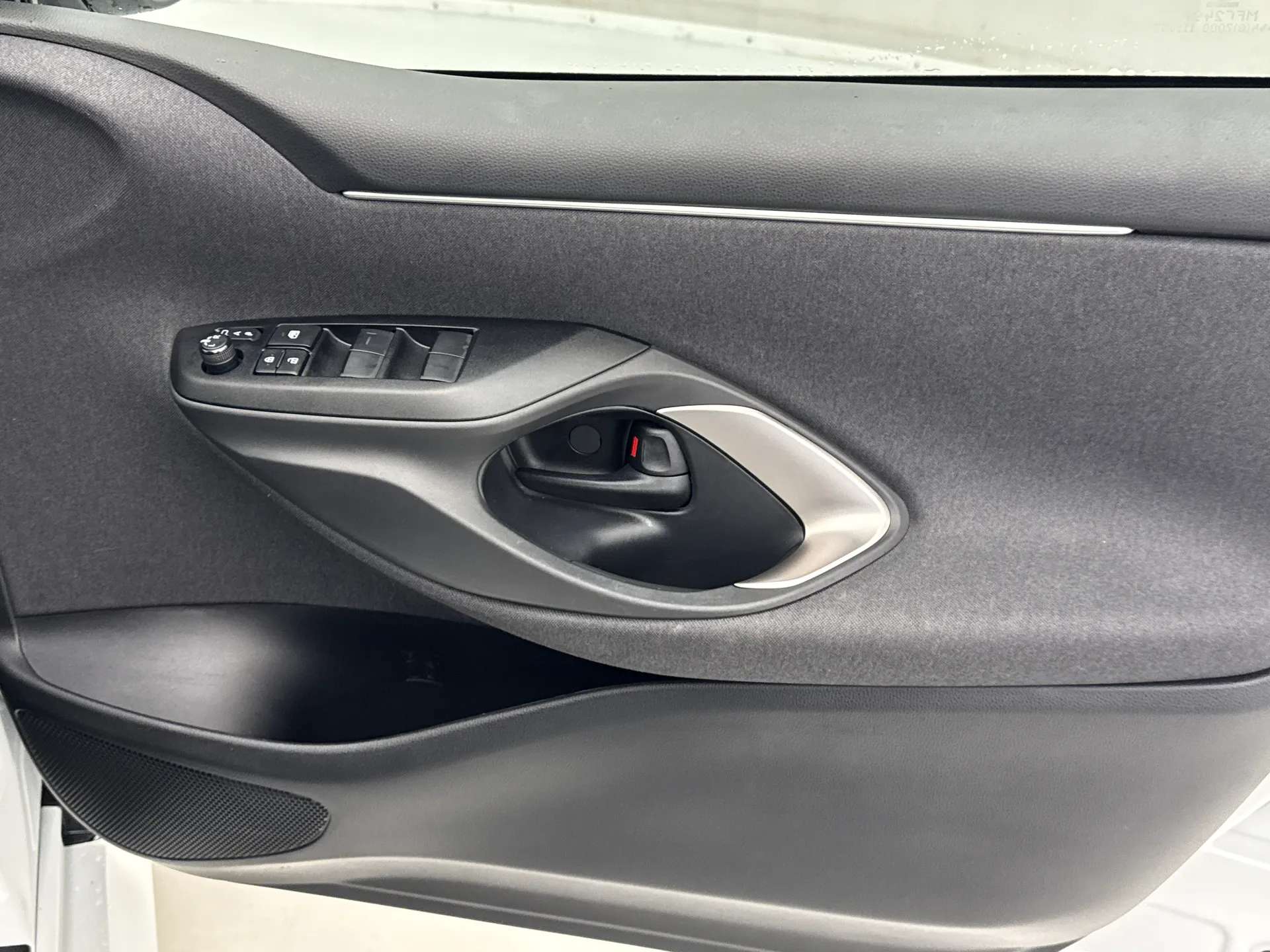 2025 MAZDA 2 HYBRID 2025 MAZDA 2 HYBRID