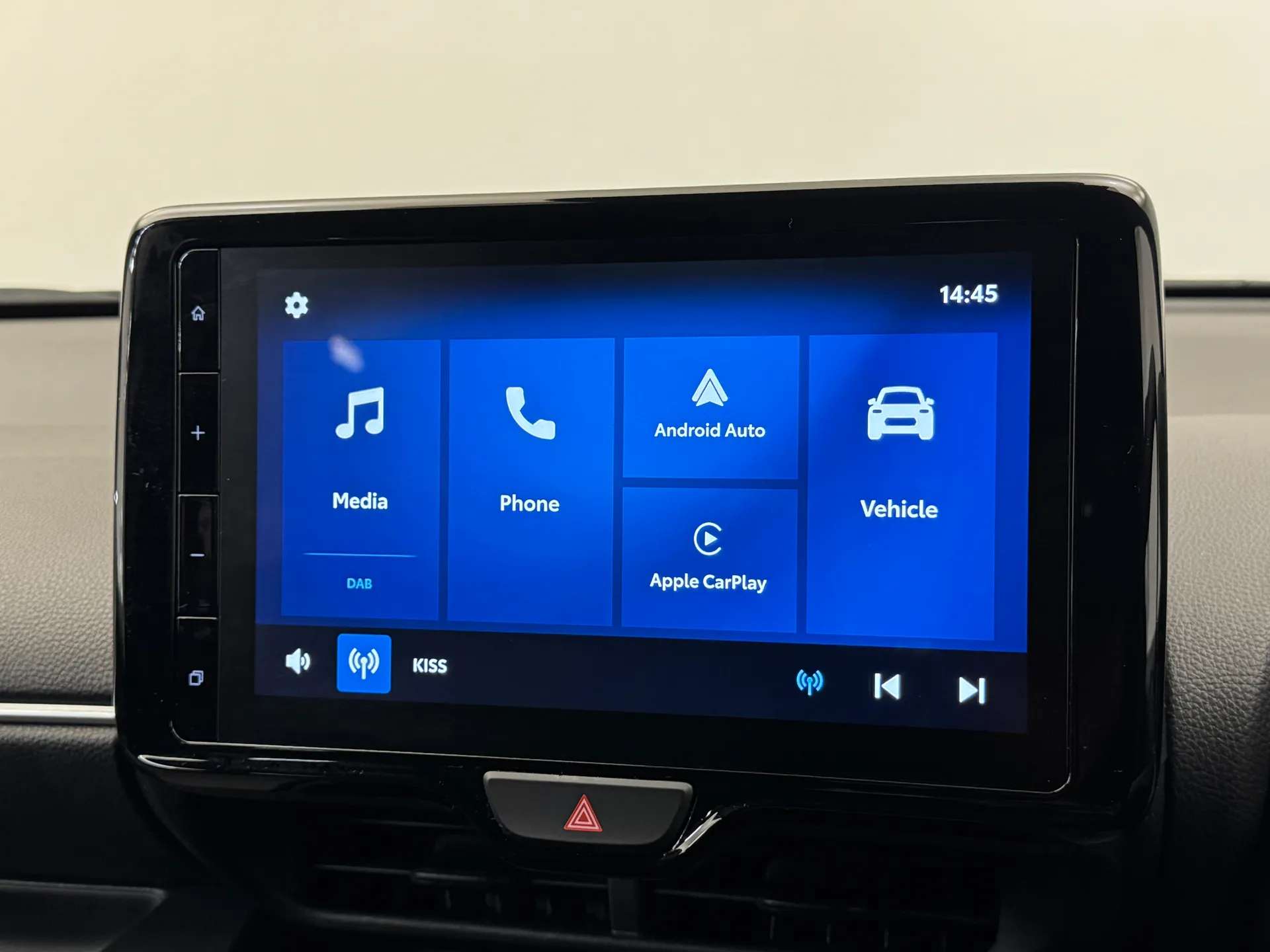 2024 MAZDA 2 HYBRID 2024 MAZDA 2 HYBRID