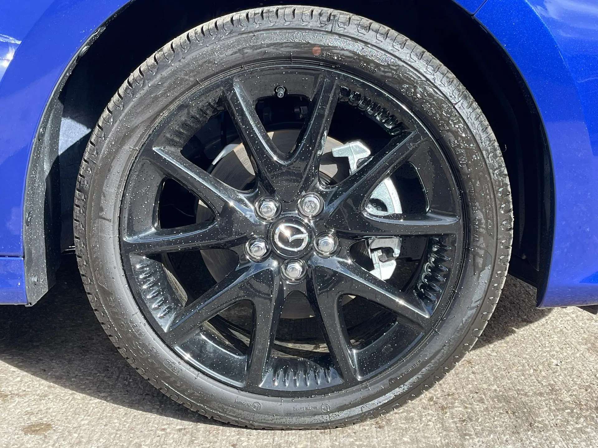 2026 MAZDA 2 HYBRID 2026 MAZDA 2 HYBRID