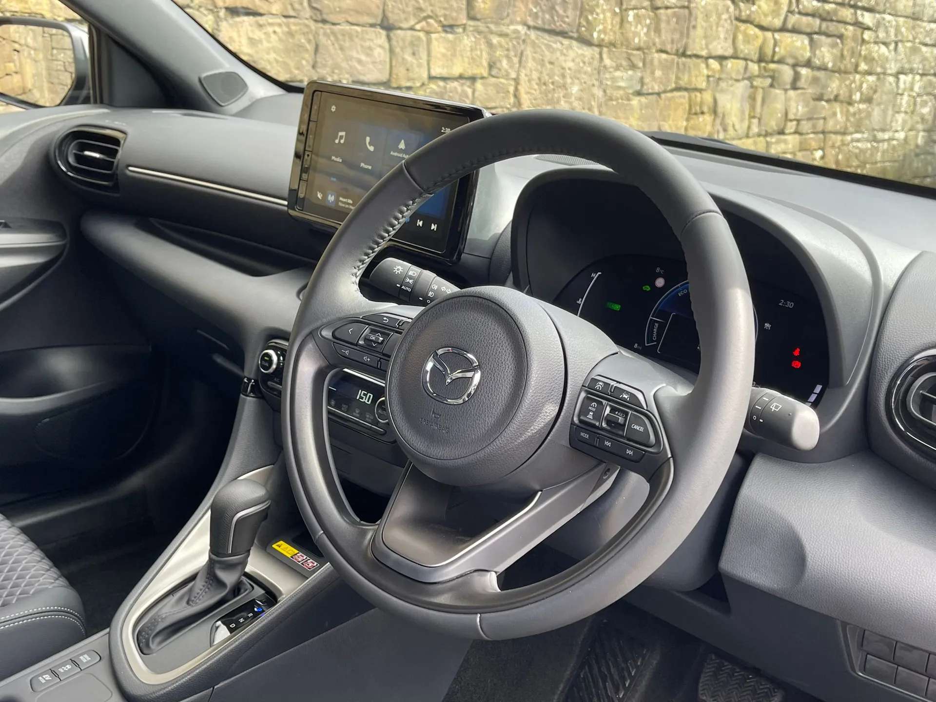 2026 MAZDA 2 HYBRID 2026 MAZDA 2 HYBRID