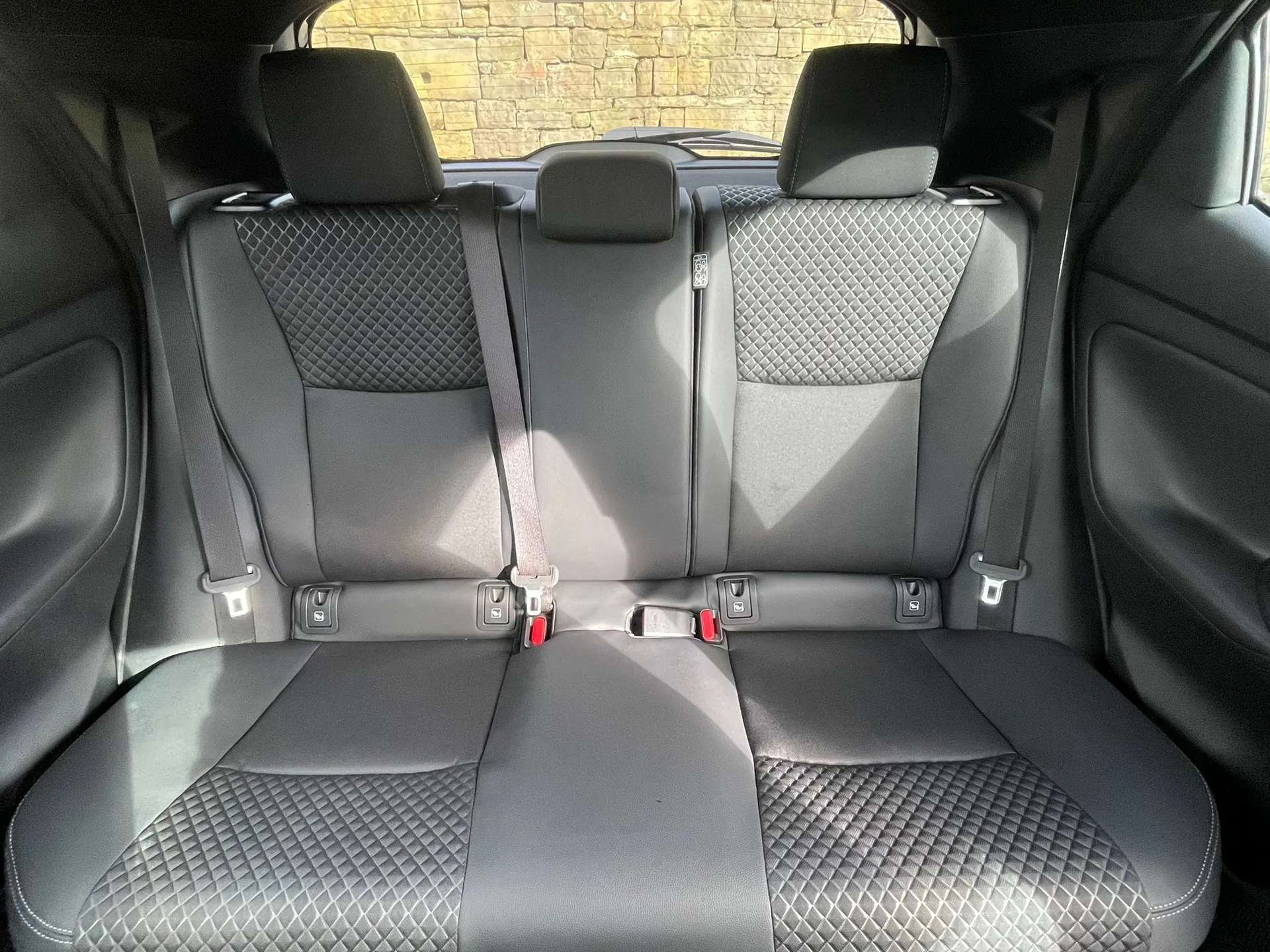 2026 MAZDA 2 HYBRID 2026 MAZDA 2 HYBRID