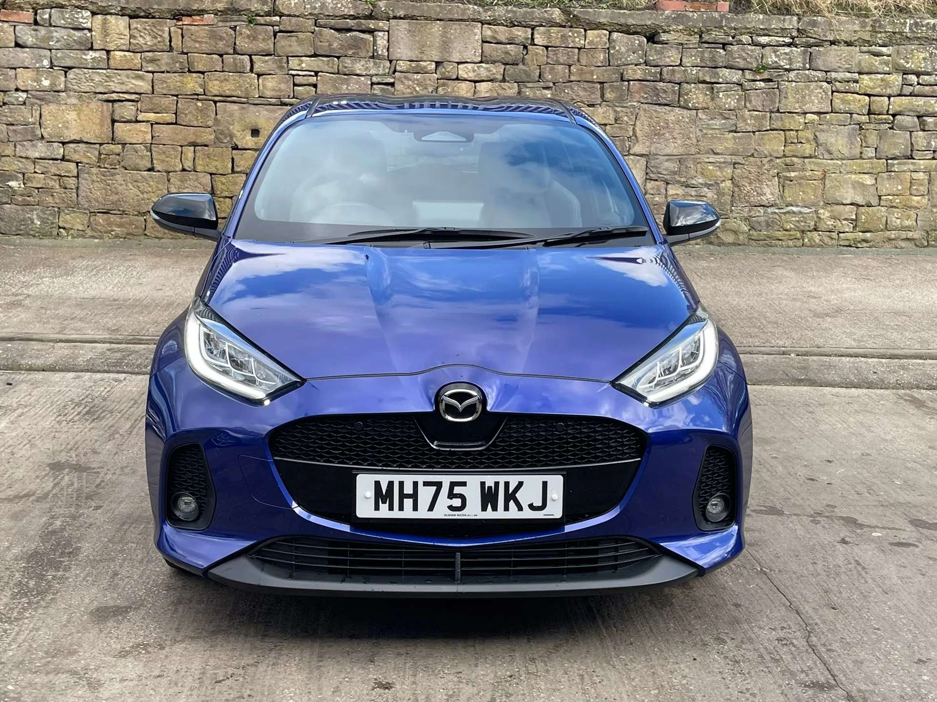 2026 MAZDA 2 HYBRID 2026 MAZDA 2 HYBRID