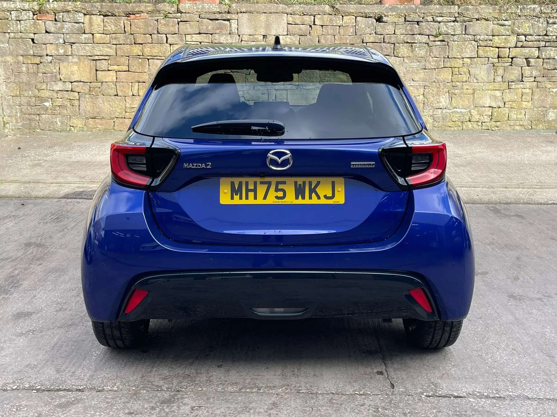 2026 MAZDA 2 HYBRID 2026 MAZDA 2 HYBRID