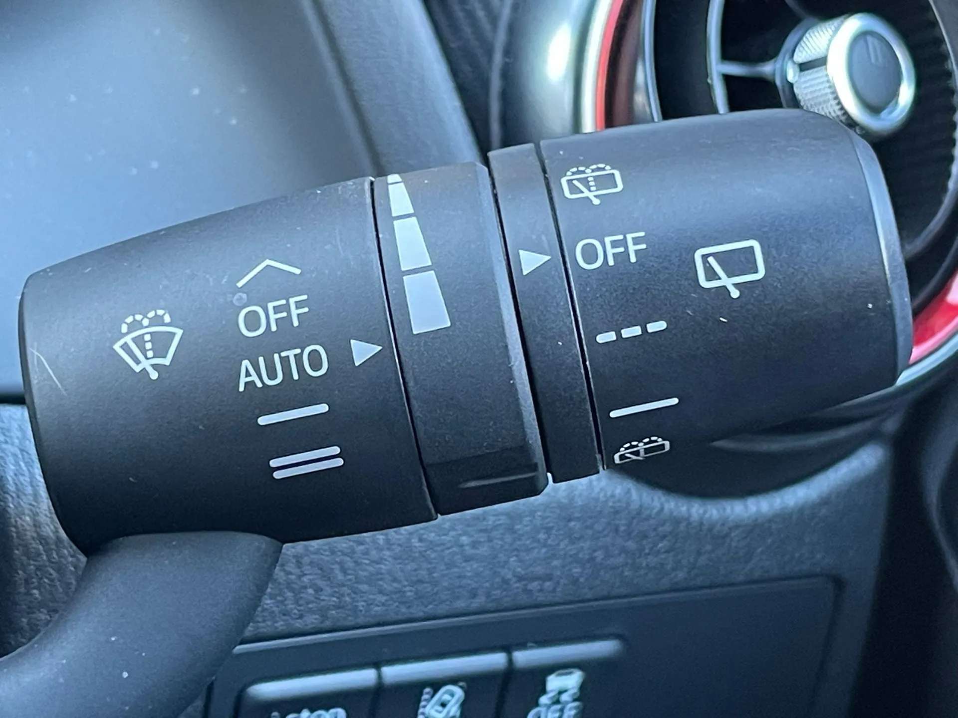 2024 MAZDA MAZDA2 2024 MAZDA MAZDA2