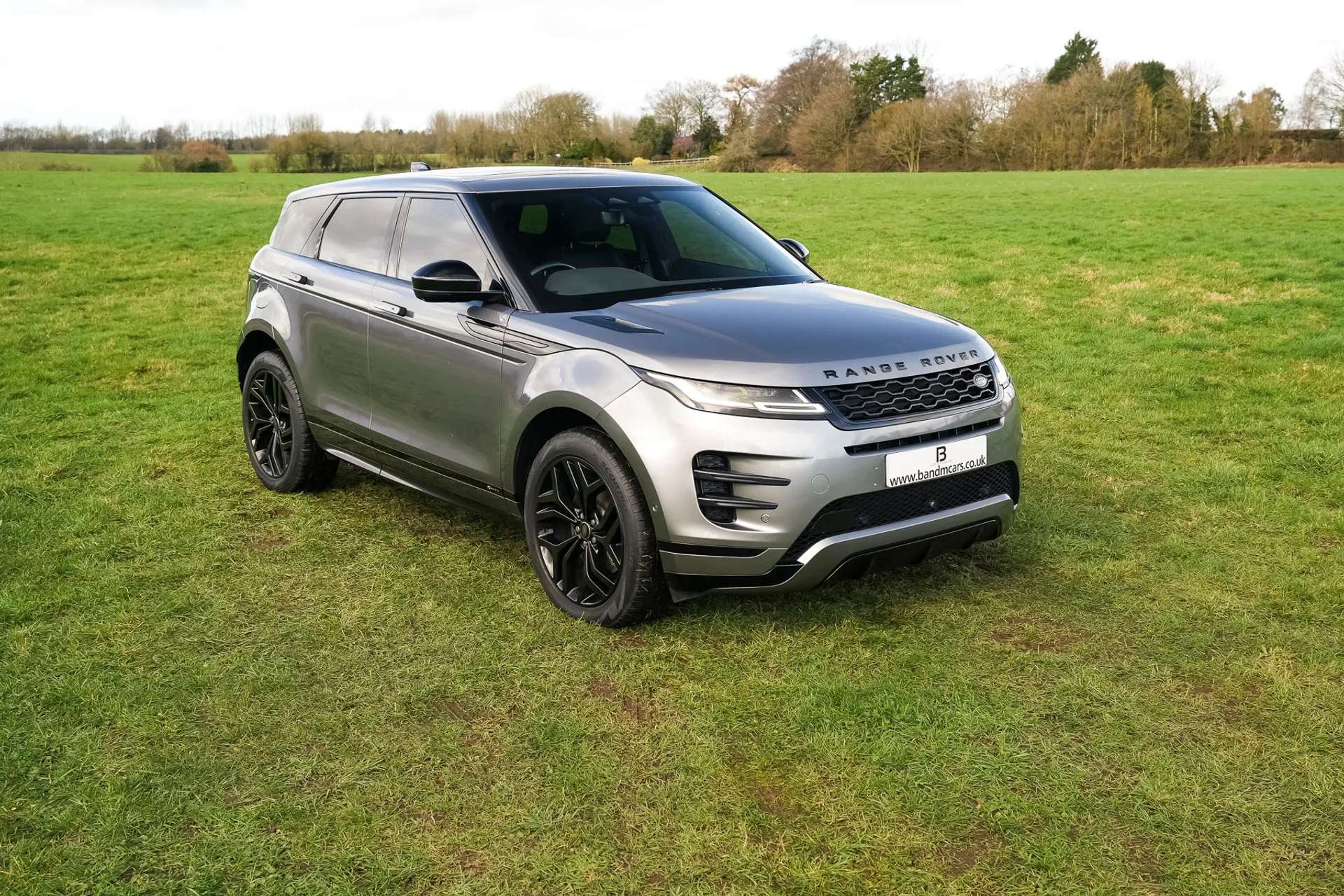 A 2021 LAND ROVER RANGE ROVER EVOQUE 2.0 D200 R-Dynamic HSE 5dr Auto A 2021 LAND ROVER RANGE ROVER EVOQUE 2.0 D200 R-Dynamic HSE 5dr Auto
