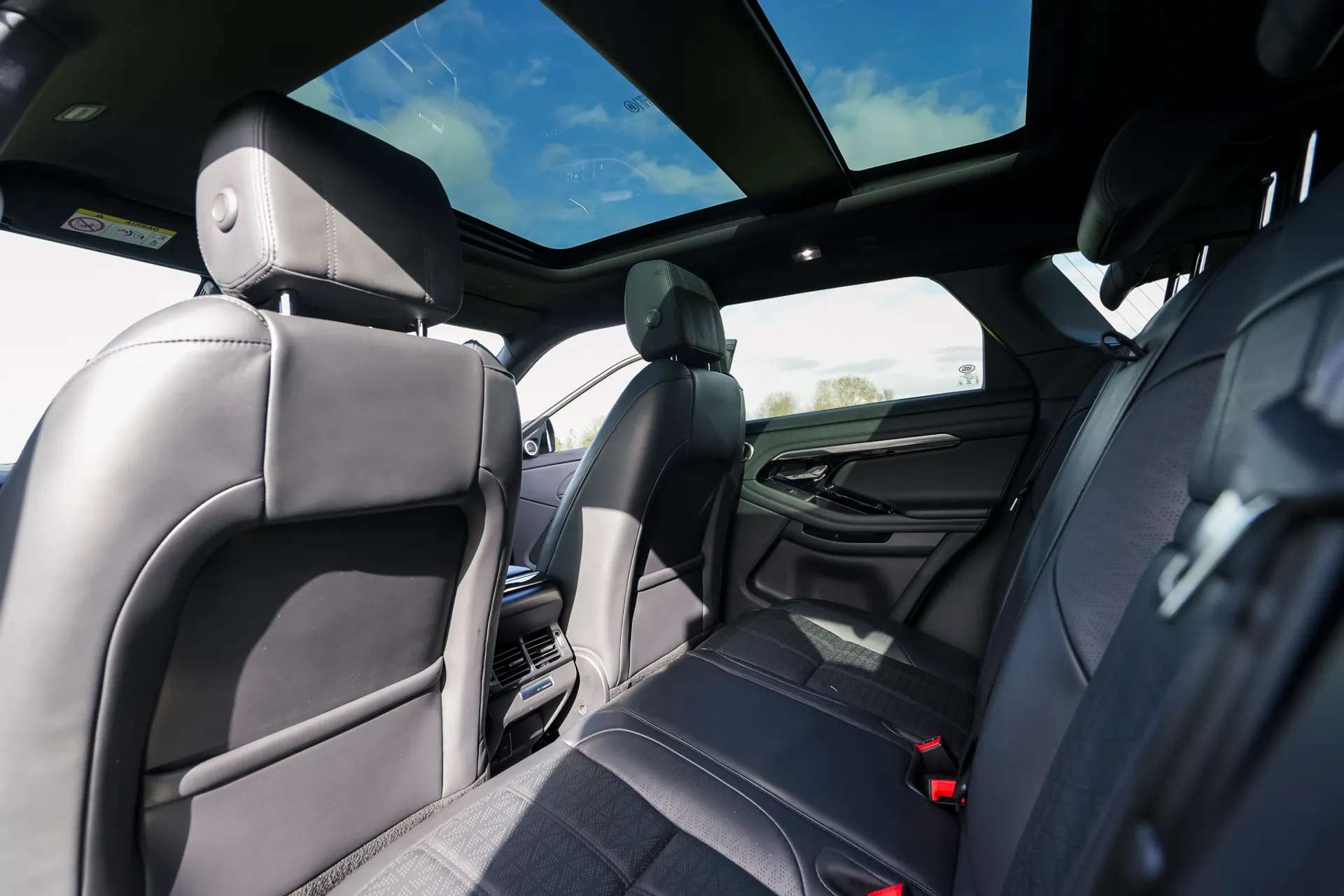 2021 LAND ROVER RANGE ROVER EVOQUE 2021 LAND ROVER RANGE ROVER EVOQUE