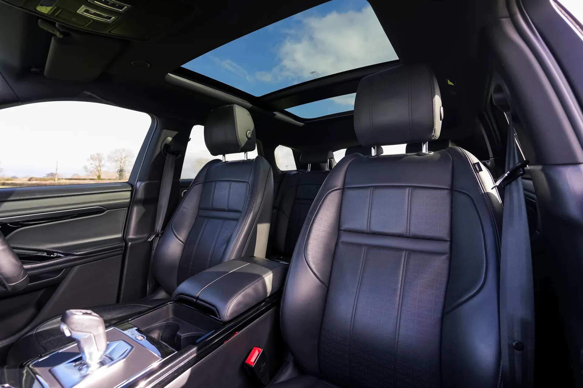 2021 LAND ROVER RANGE ROVER EVOQUE 2021 LAND ROVER RANGE ROVER EVOQUE