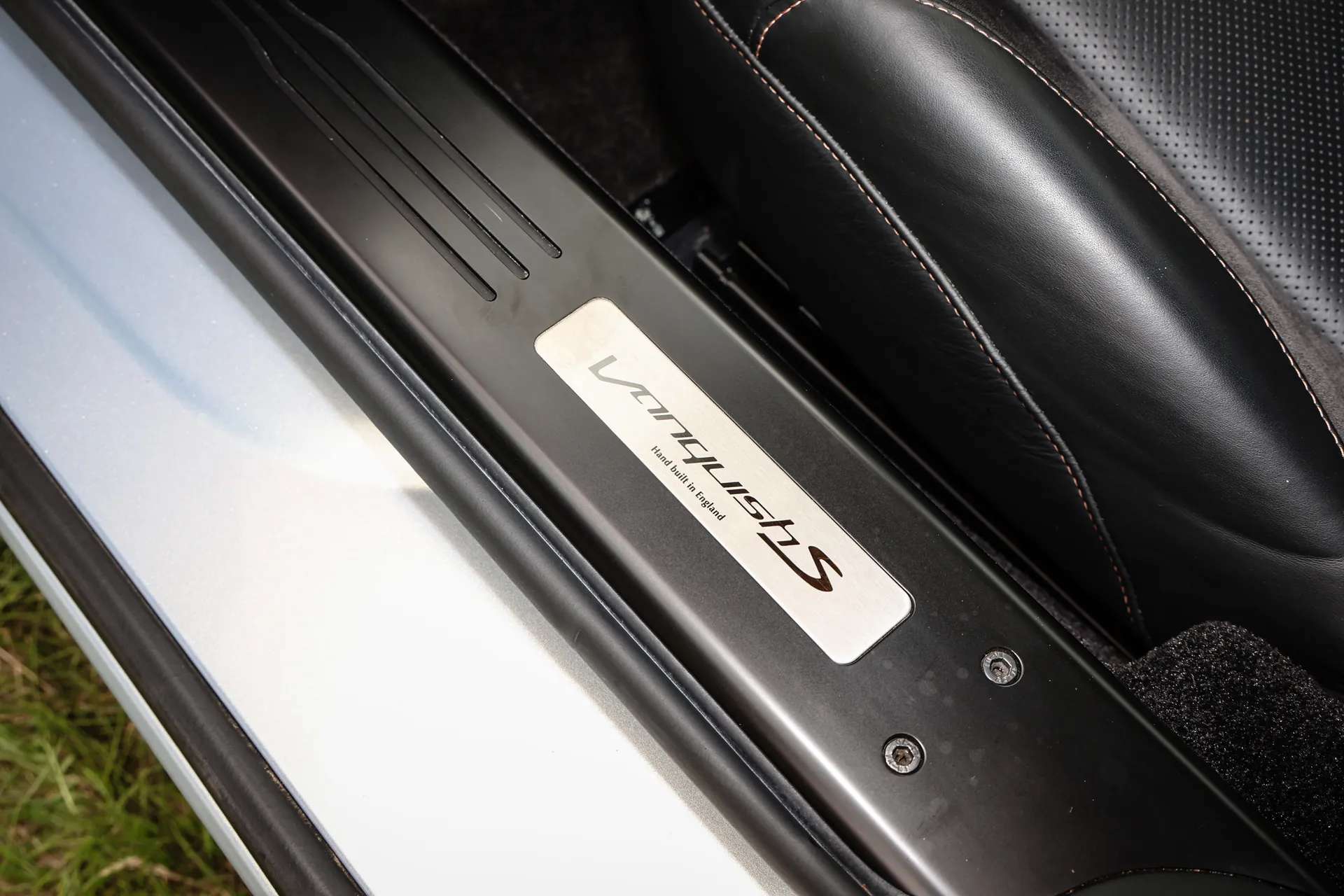 2017 ASTON MARTIN VANQUISH 2017 ASTON MARTIN VANQUISH