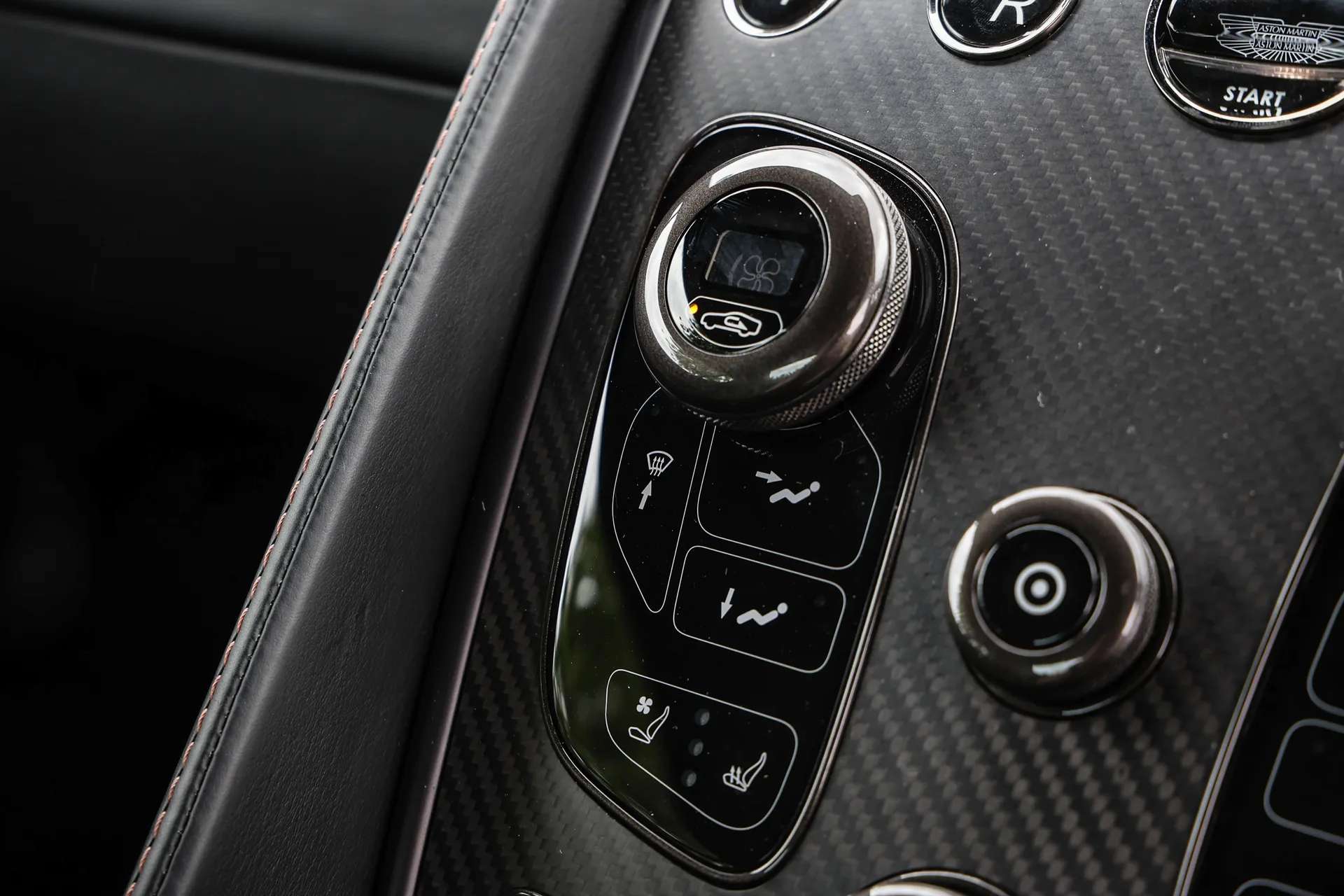 2017 ASTON MARTIN VANQUISH 2017 ASTON MARTIN VANQUISH