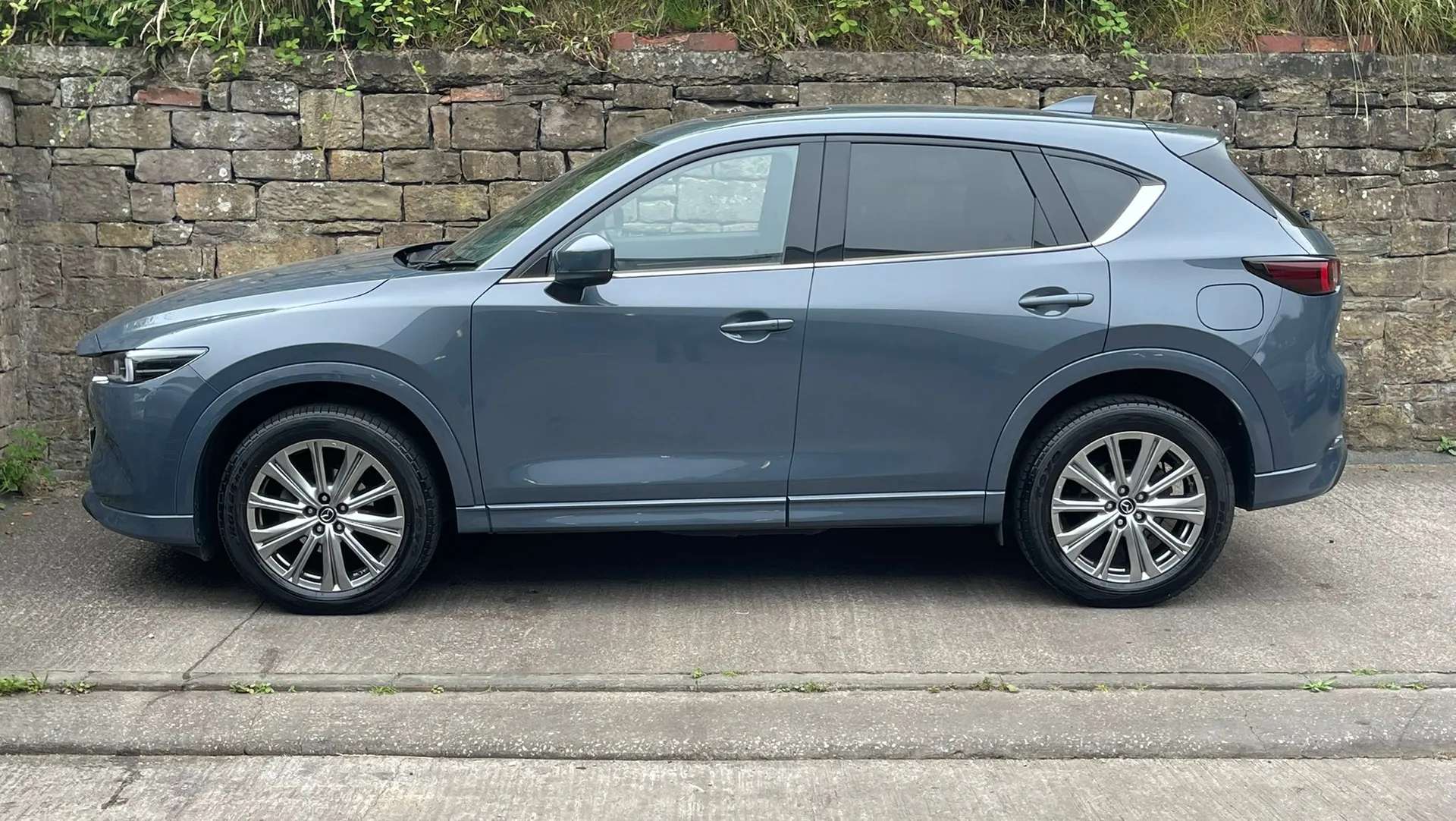 A 2025 MAZDA CX-5 2.5 e-Skyactiv G MHEV Takumi 5dr Auto AWD âPANORAMIC SUNROOFâ360 CAMERAâ A 2025 MAZDA CX-5 2.5 e-Skyactiv G MHEV Takumi 5dr Auto AWD âPANORAMIC SUNROOFâ360 CAMERAâ