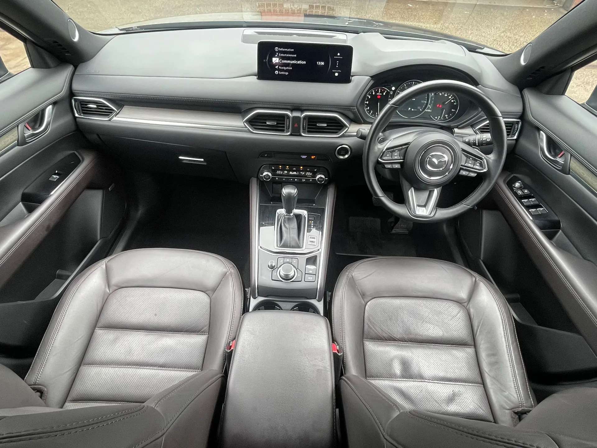 A 2024 MAZDA CX-5 2.5 e-Skyactiv G MHEV Takumi 5dr Auto AWD A 2024 MAZDA CX-5 2.5 e-Skyactiv G MHEV Takumi 5dr Auto AWD