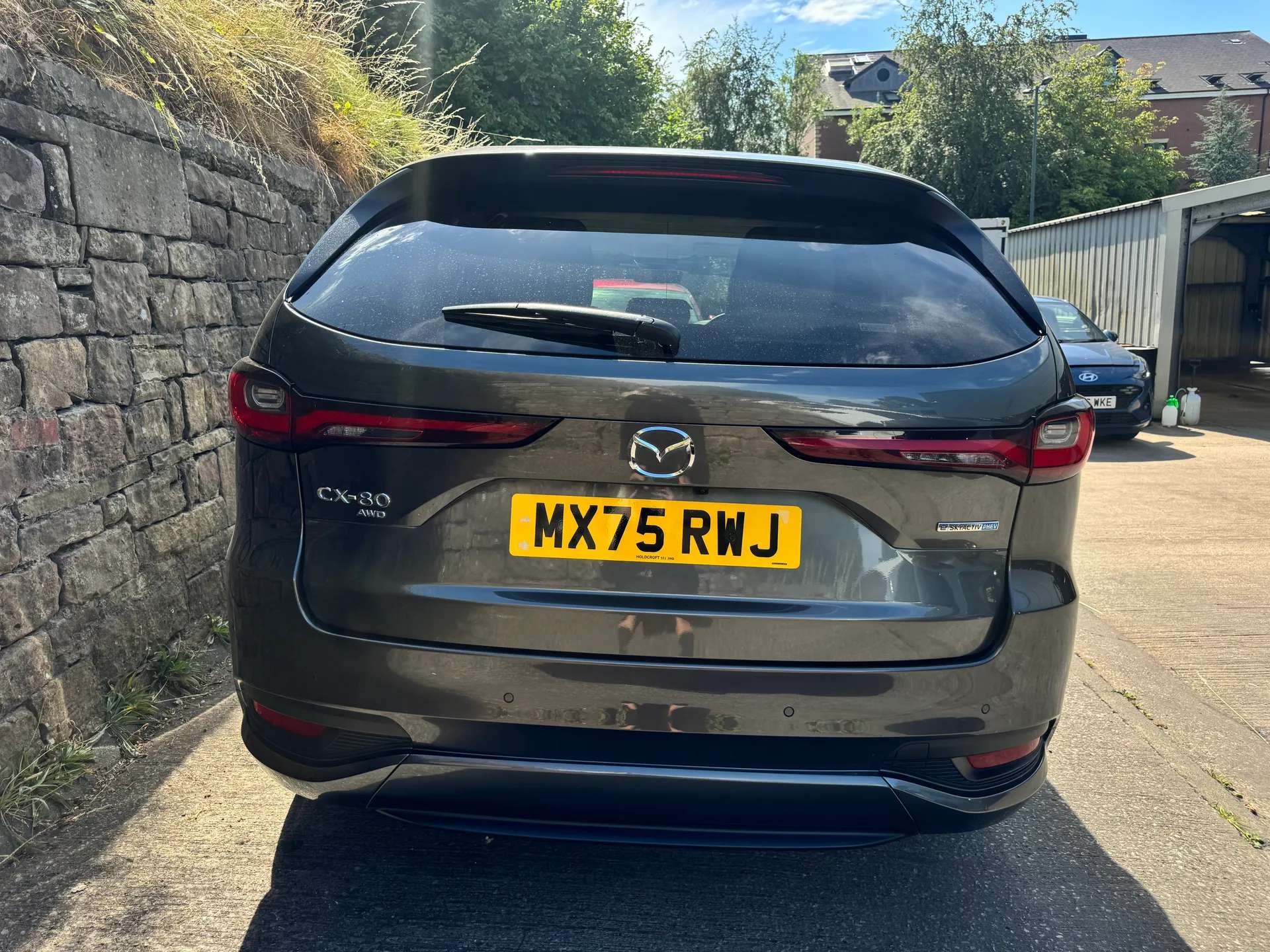 A 2025 MAZDA CX-80 2.5 PHEV Takumi 5dr Auto AWD â360 CAMERAâHEATED SEATSâ A 2025 MAZDA CX-80 2.5 PHEV Takumi 5dr Auto AWD â360 CAMERAâHEATED SEATSâ