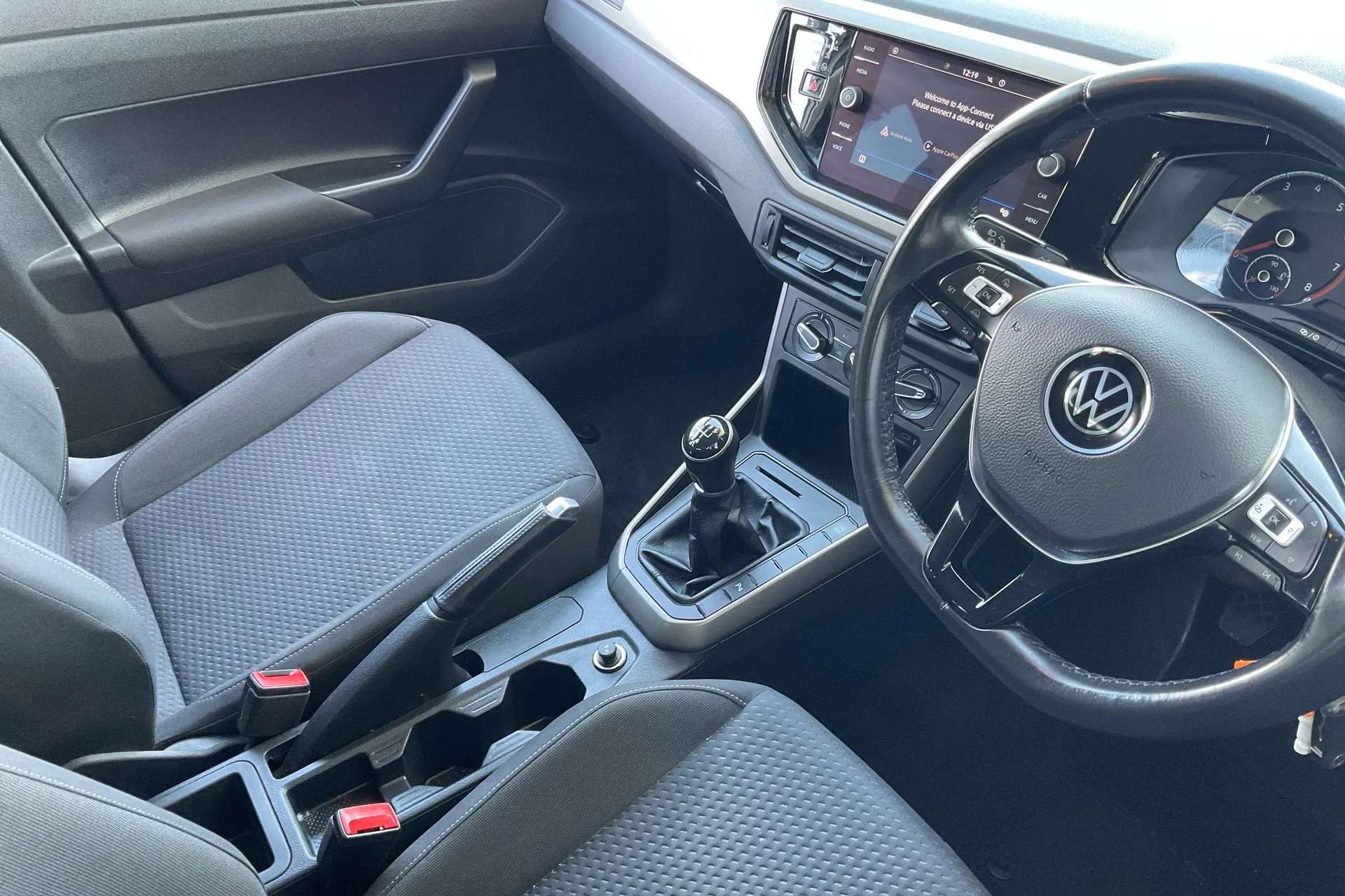2021 VOLKSWAGEN POLO 2021 VOLKSWAGEN POLO