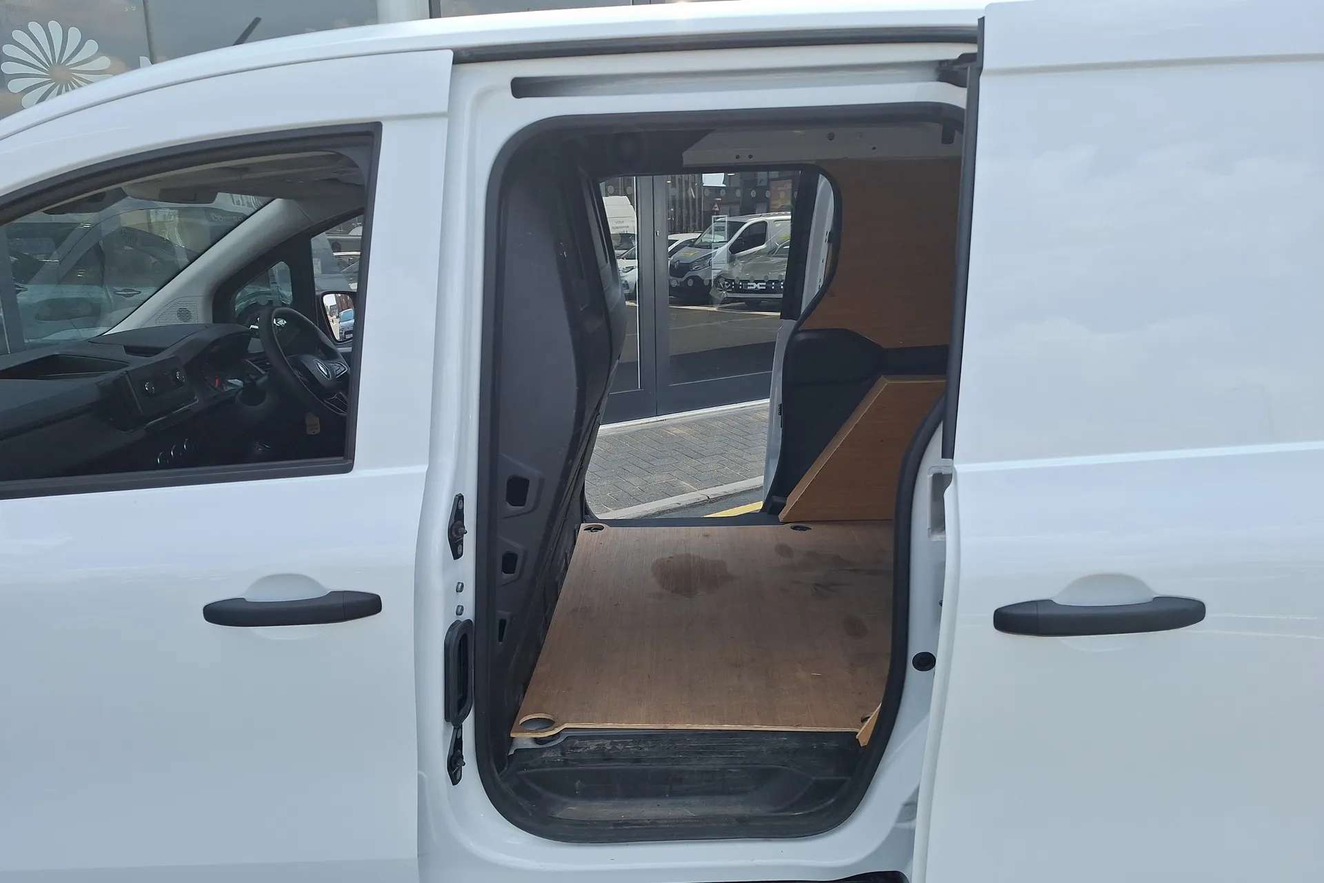 2023 RENAULT KANGOO 2023 RENAULT KANGOO