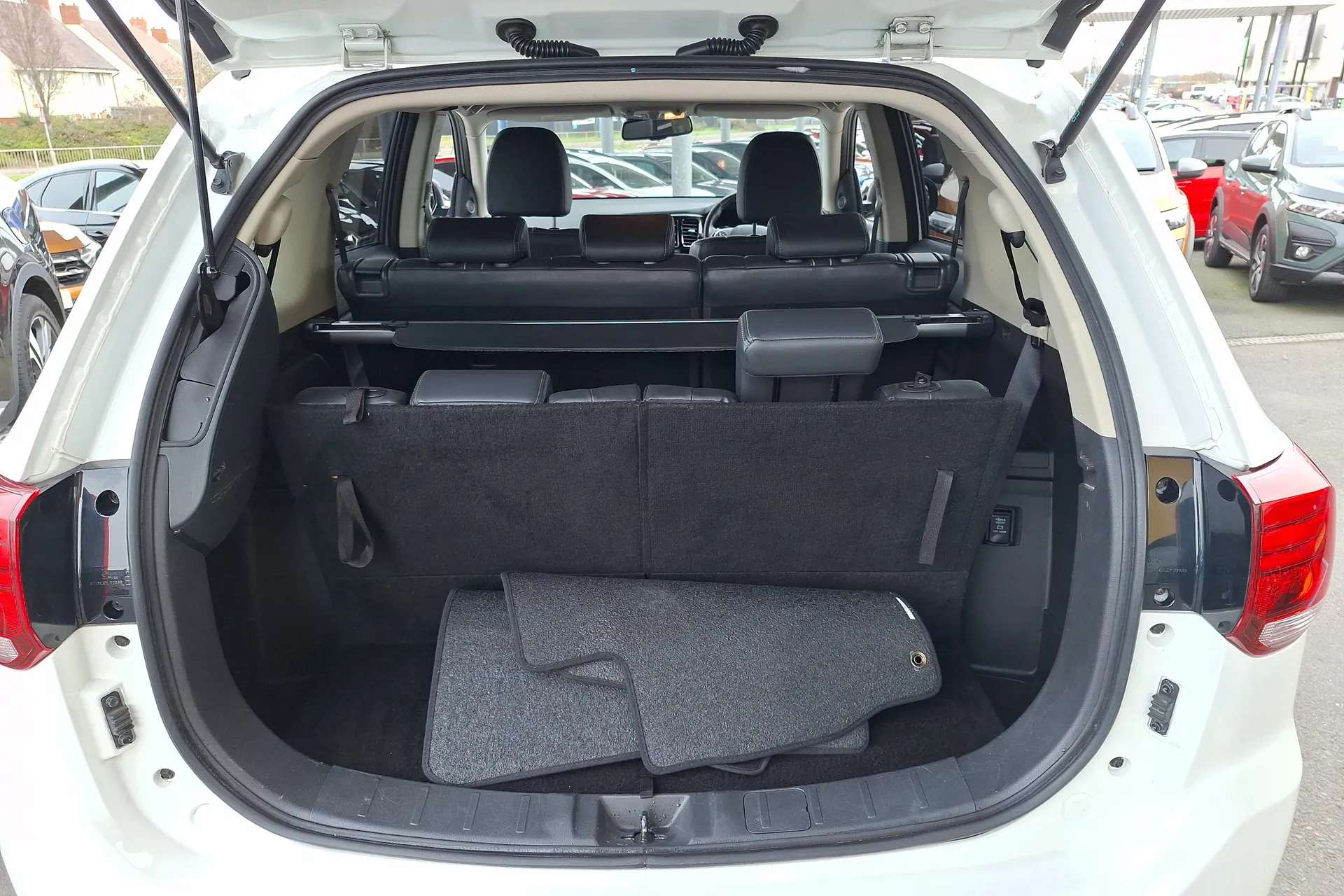 2018 MITSUBISHI OUTLANDER 2018 MITSUBISHI OUTLANDER