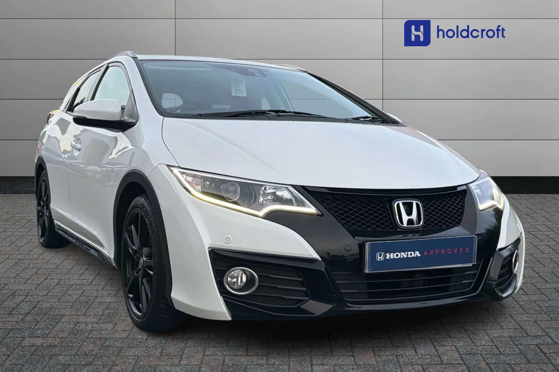 A 2015 HONDA CIVIC 1.6 i-DTEC SR 5dr A 2015 HONDA CIVIC 1.6 i-DTEC SR 5dr