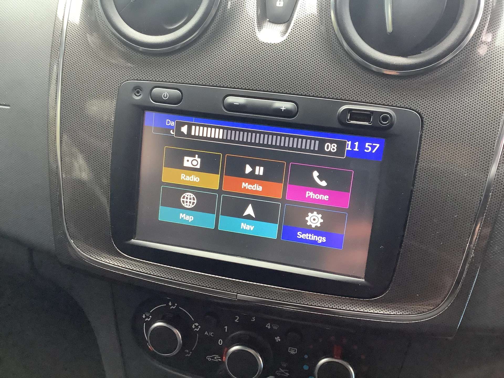 2017 DACIA SANDERO STEPWAY 2017 DACIA SANDERO STEPWAY