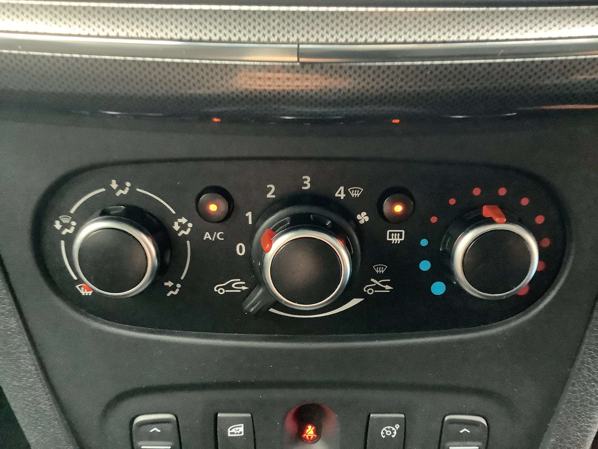 2017 DACIA SANDERO STEPWAY 2017 DACIA SANDERO STEPWAY