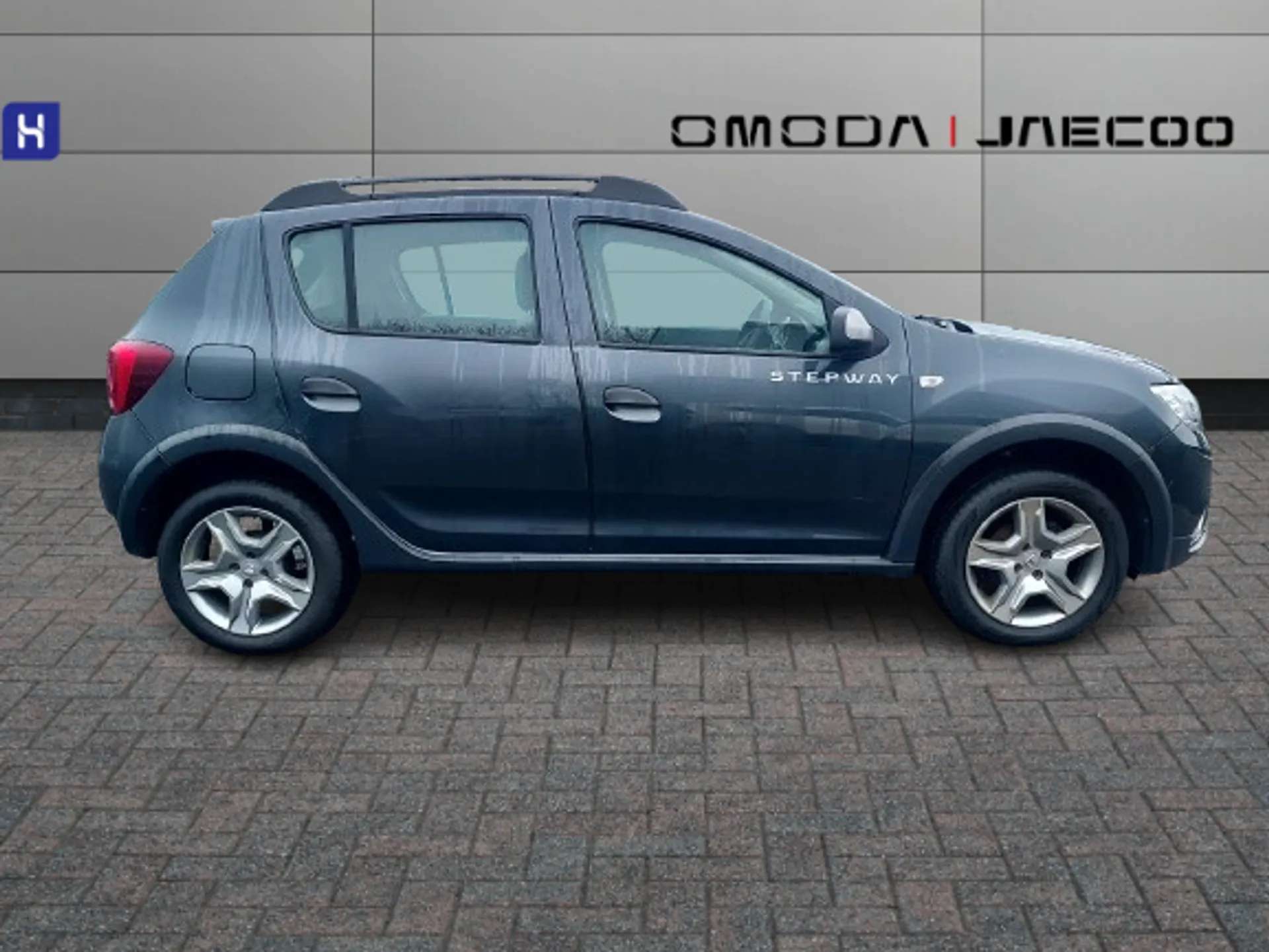 2017 DACIA SANDERO STEPWAY 2017 DACIA SANDERO STEPWAY