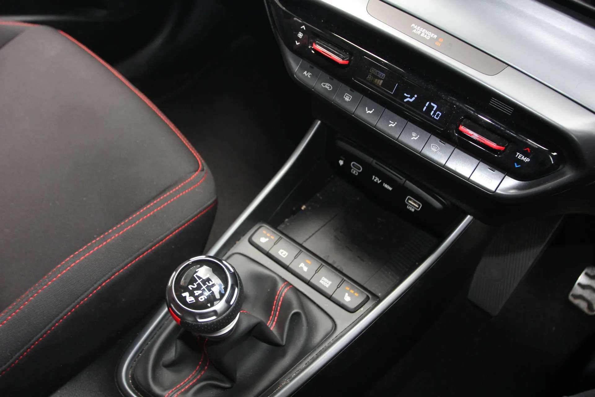 2025 HYUNDAI I20 2025 HYUNDAI I20