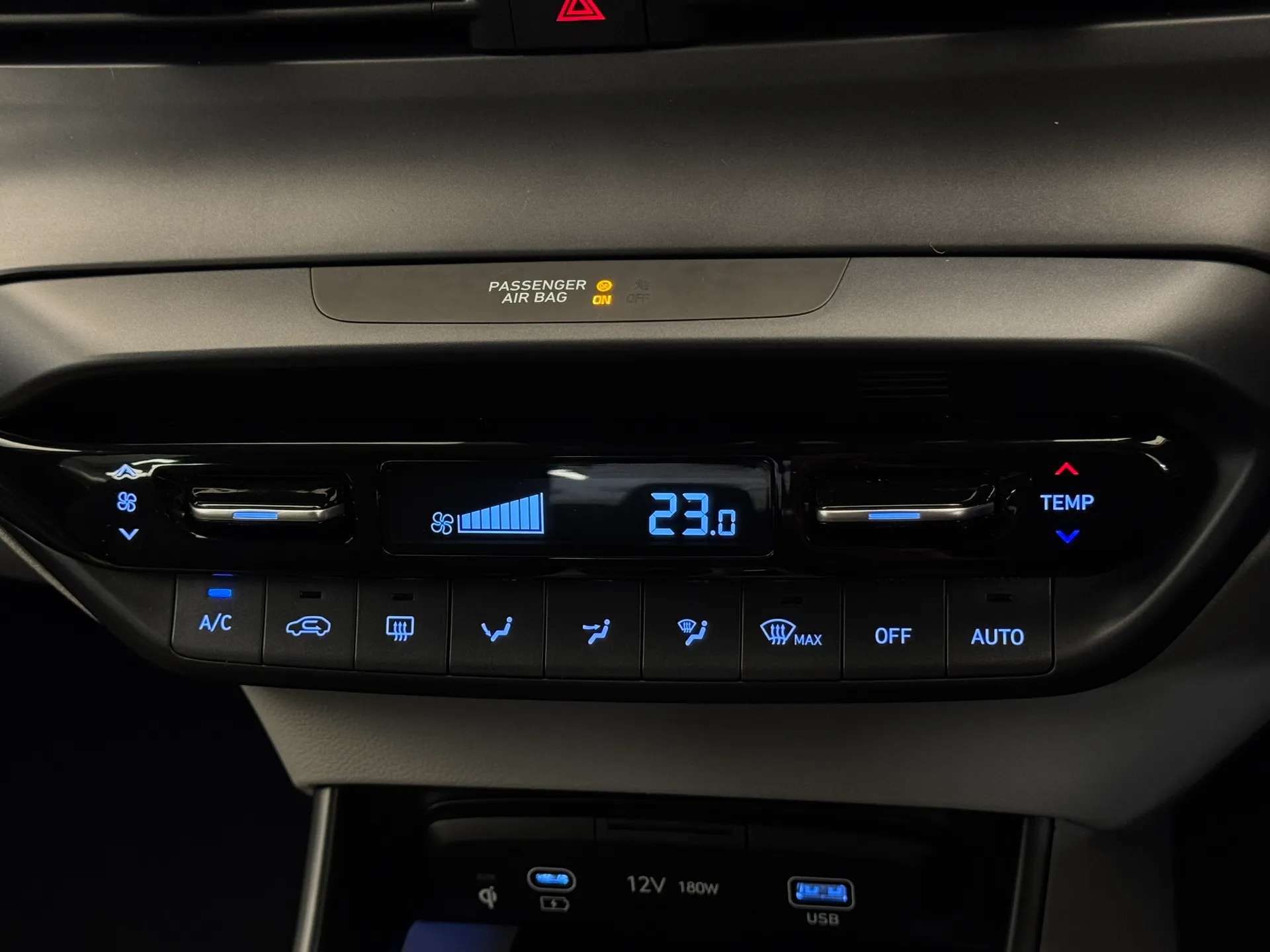 2024 HYUNDAI BAYON 2024 HYUNDAI BAYON